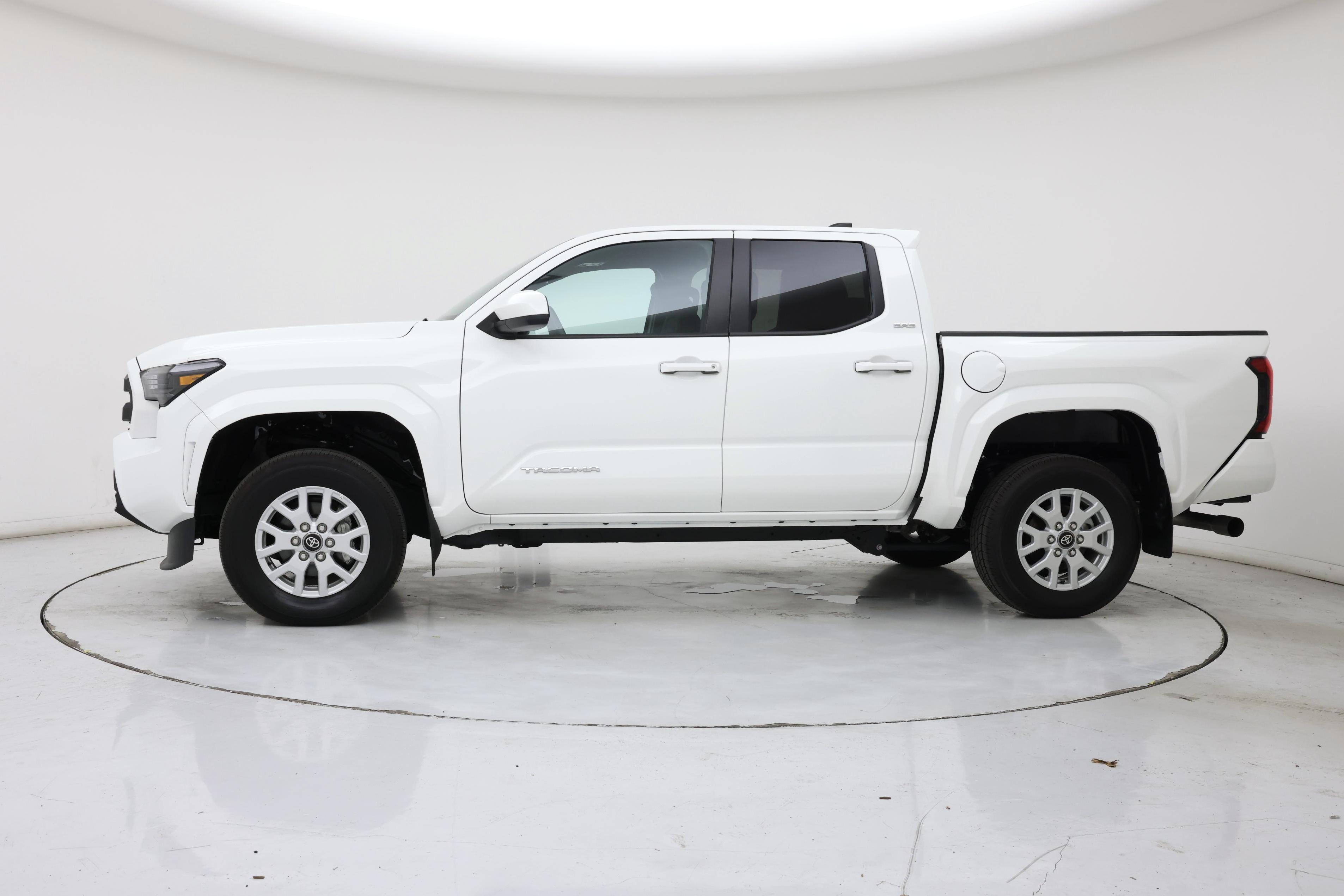 Thumbnail: 2025 Toyota Tacoma - 3