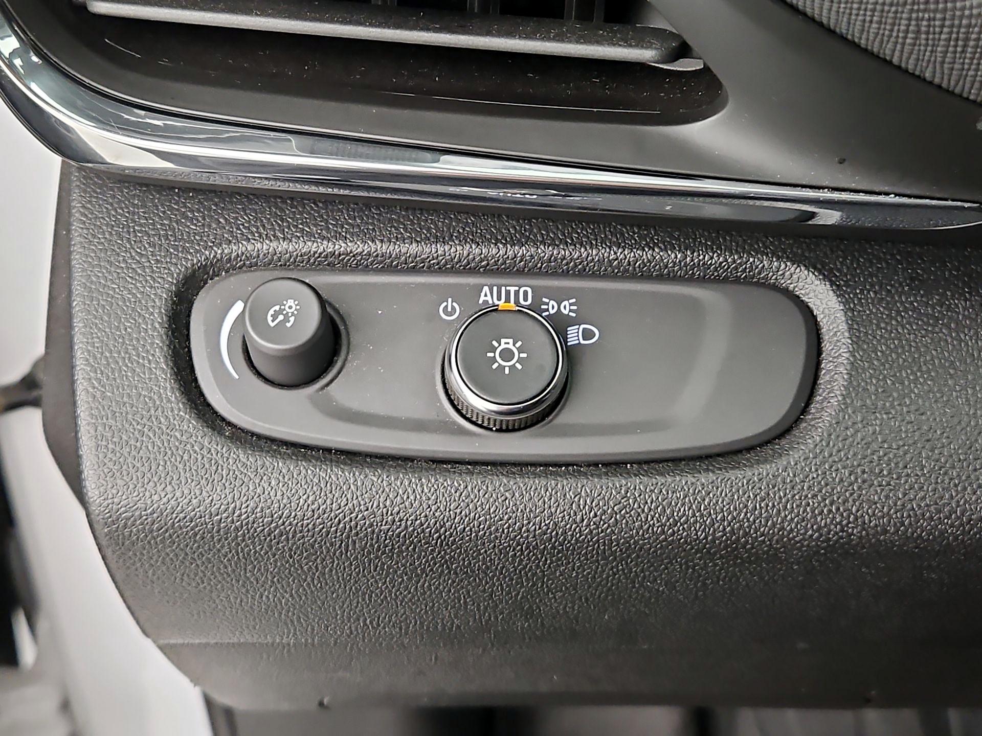 Thumbnail: 2025 Buick Envista - 13