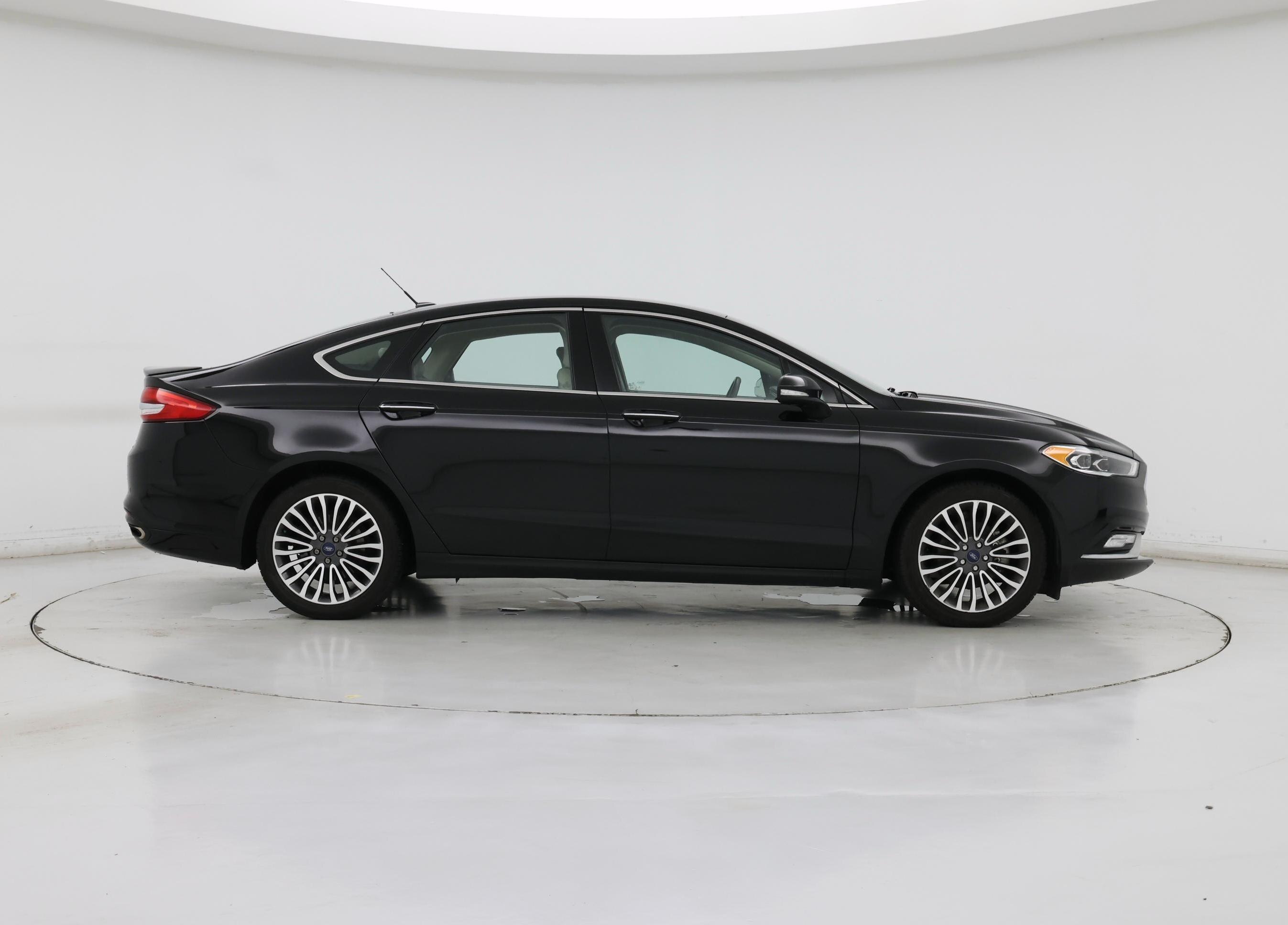Thumbnail: 2018 Ford Fusion - 7