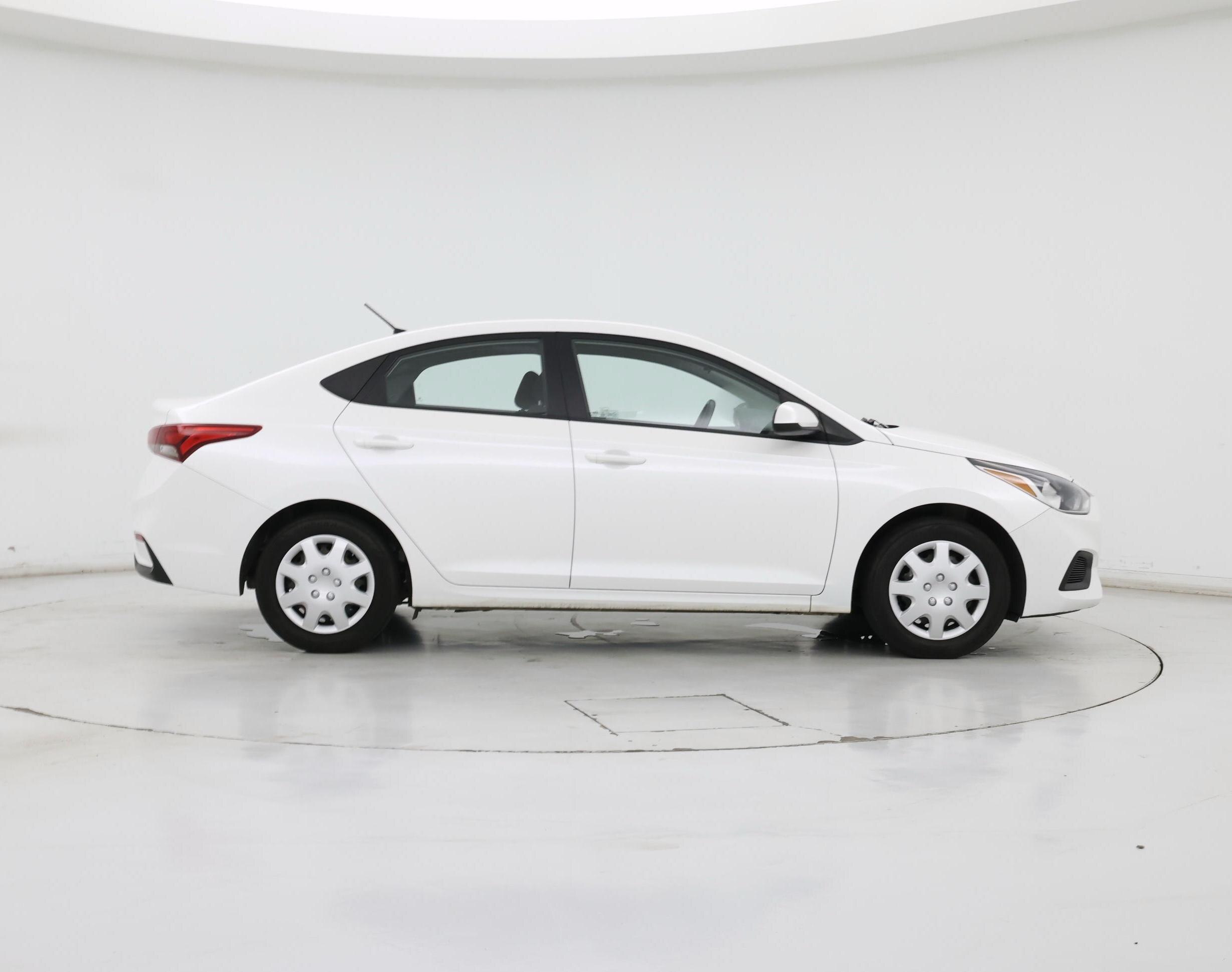 Thumbnail: 2019 Hyundai Accent - 7