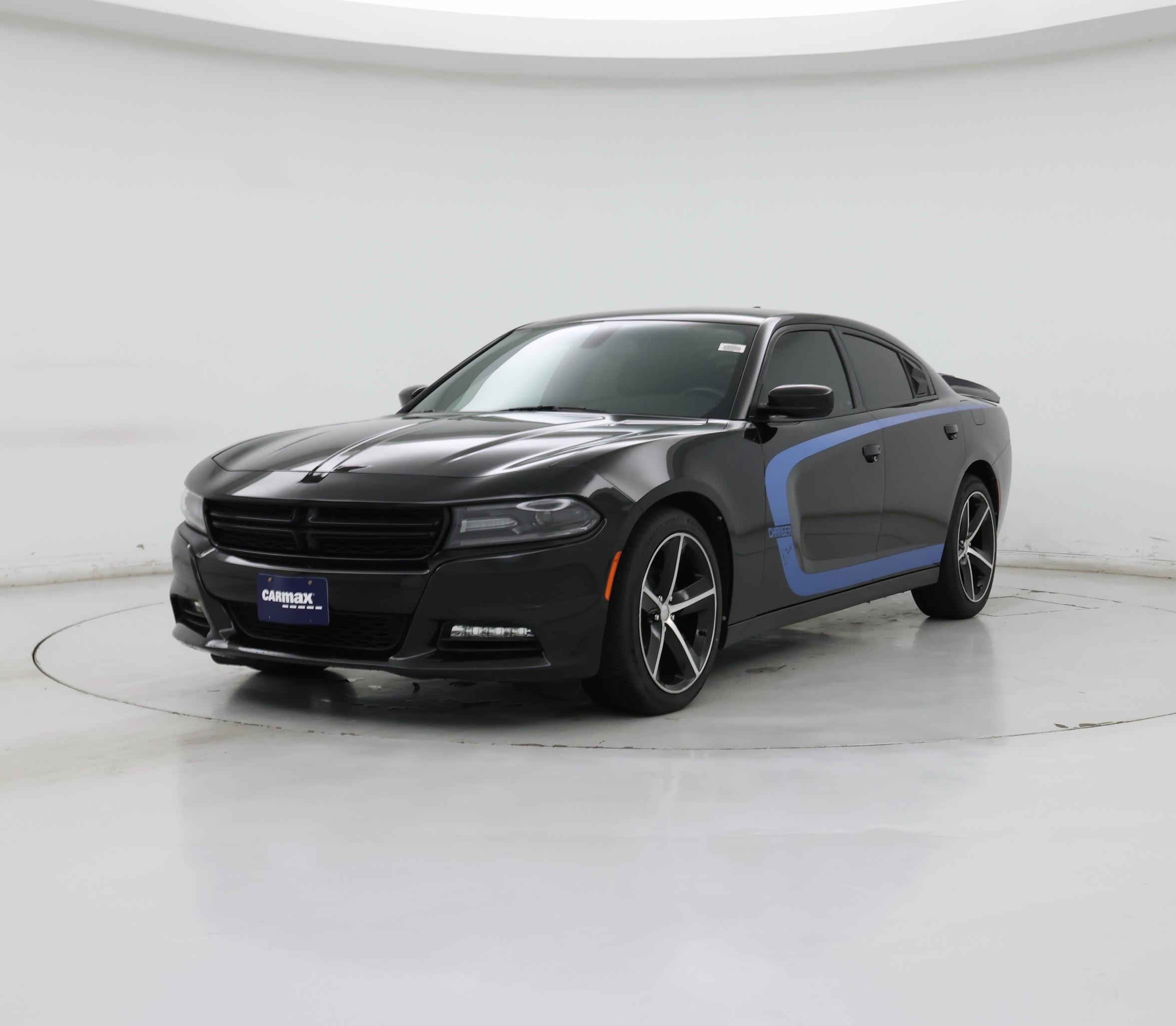 Thumbnail: 2017 Dodge Charger - 4
