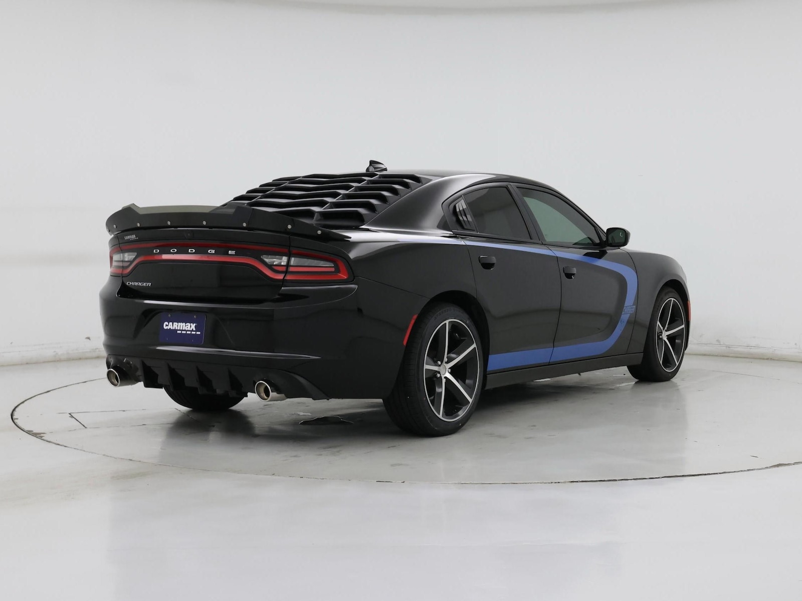 2017 Dodge Charger SXT - Photo 9