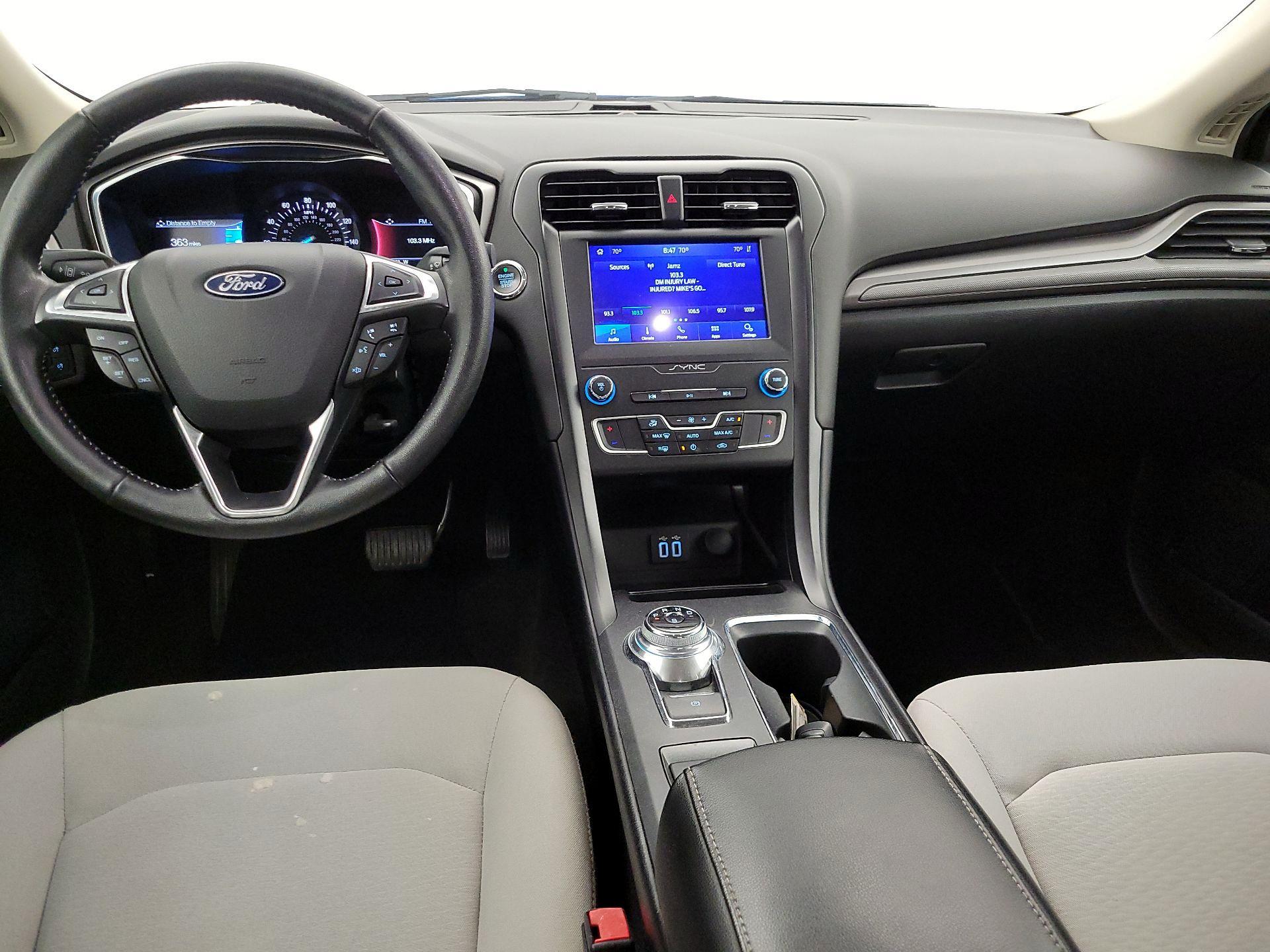 Thumbnail: 2020 Ford Fusion - 9