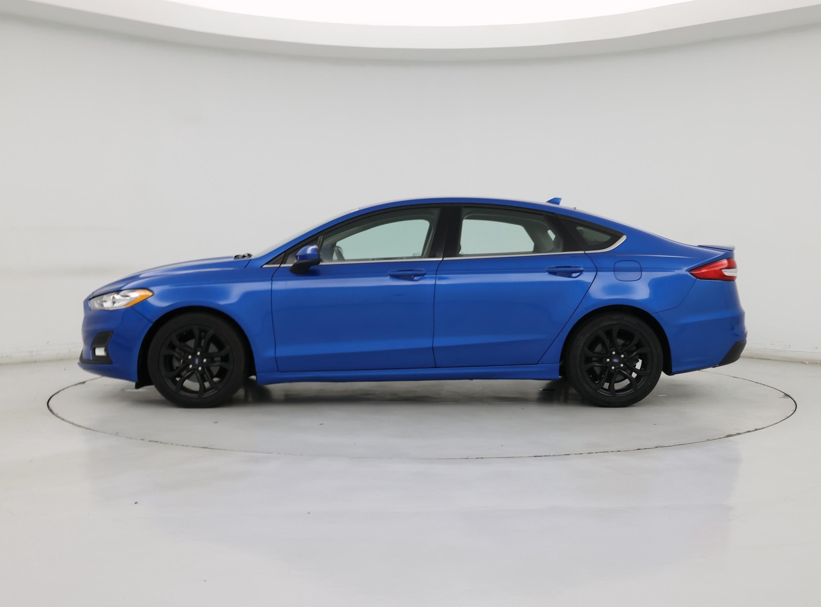Thumbnail: 2020 Ford Fusion - 3