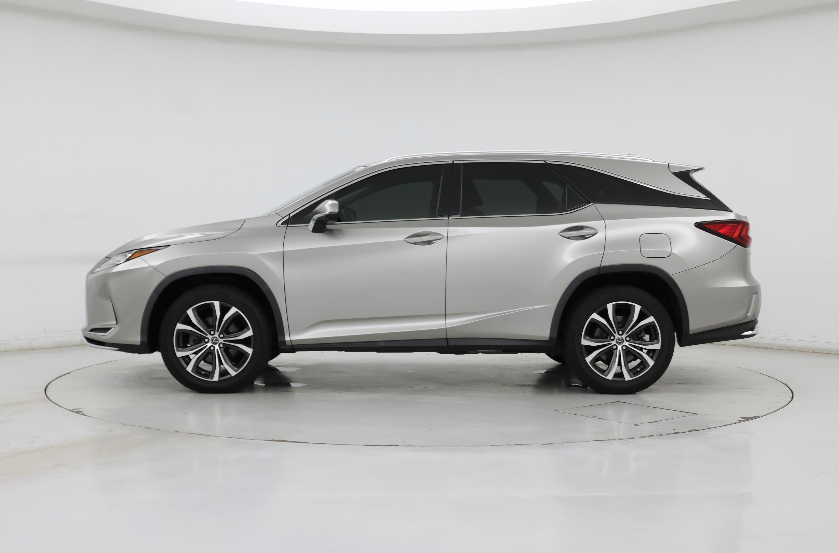 Thumbnail: 2021 Lexus RX - 3