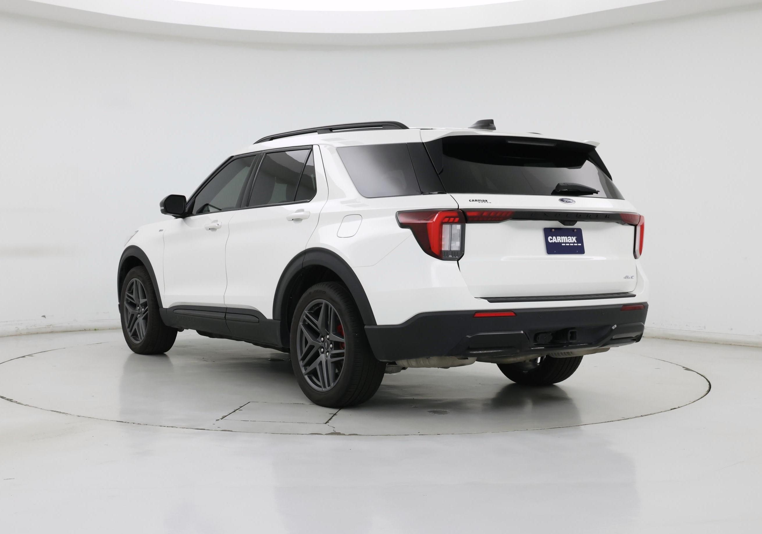 Thumbnail: 2025 Ford Explorer - 2