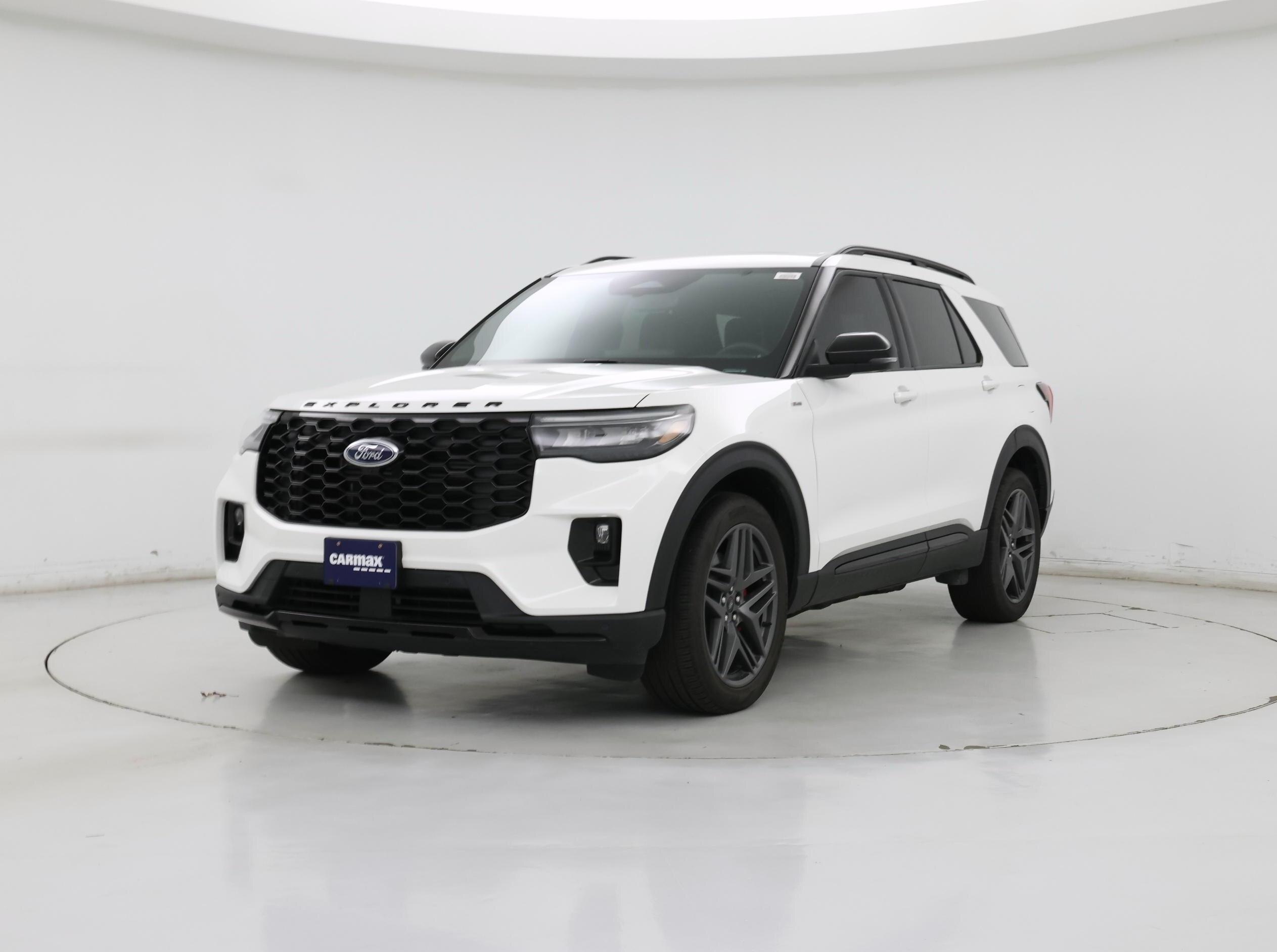 Thumbnail: 2025 Ford Explorer - 4