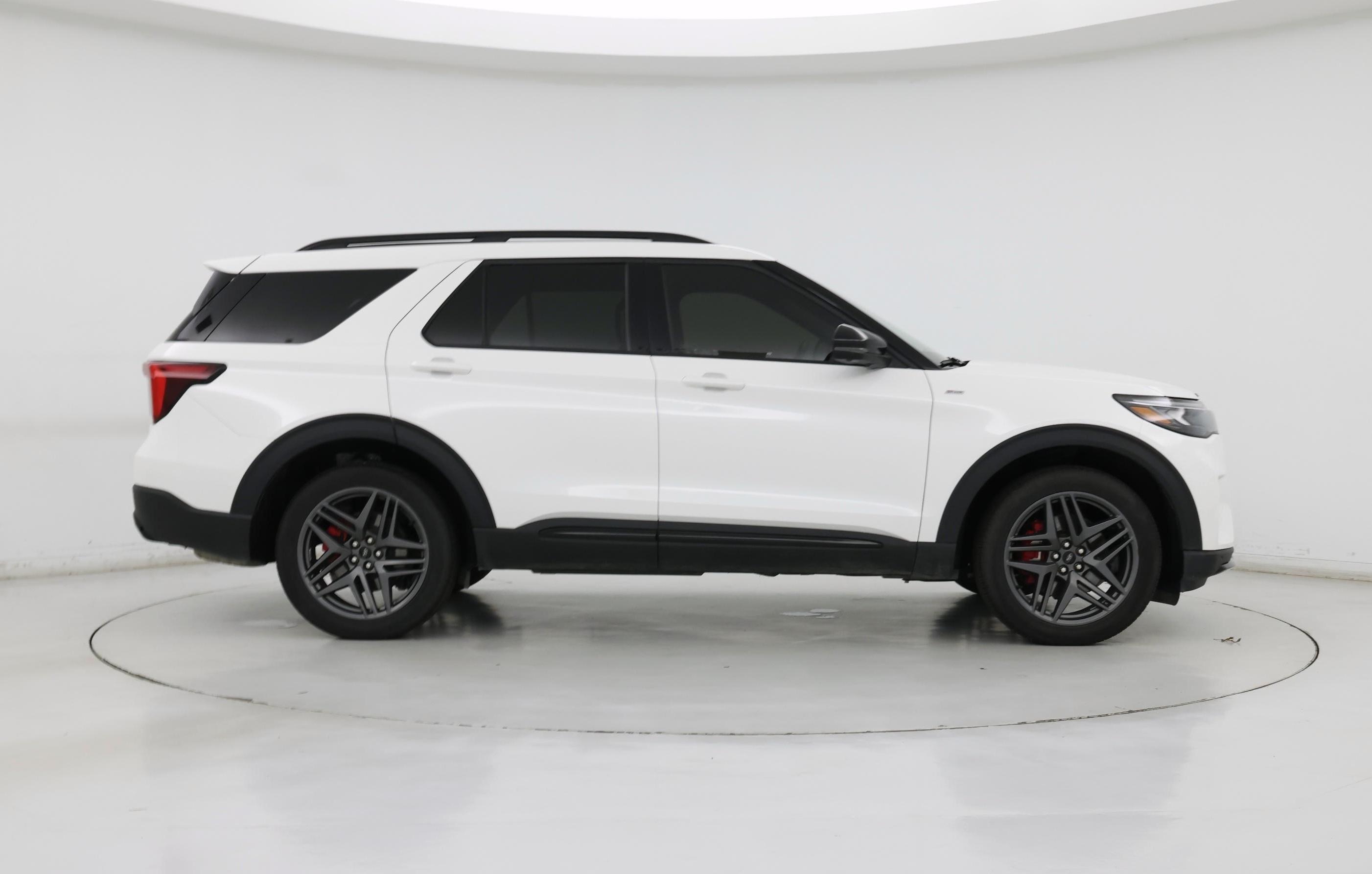 Thumbnail: 2025 Ford Explorer - 7