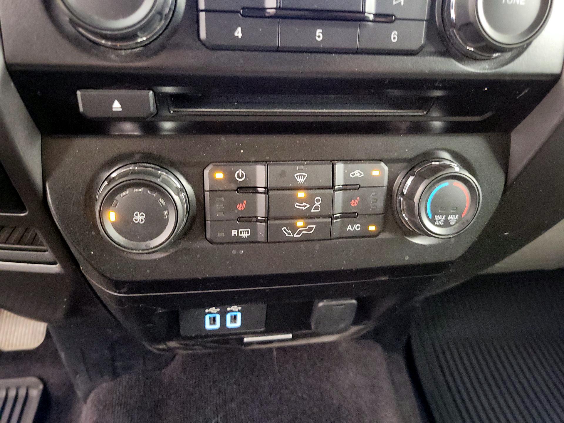 Thumbnail: 2016 Ford F-150 - 16