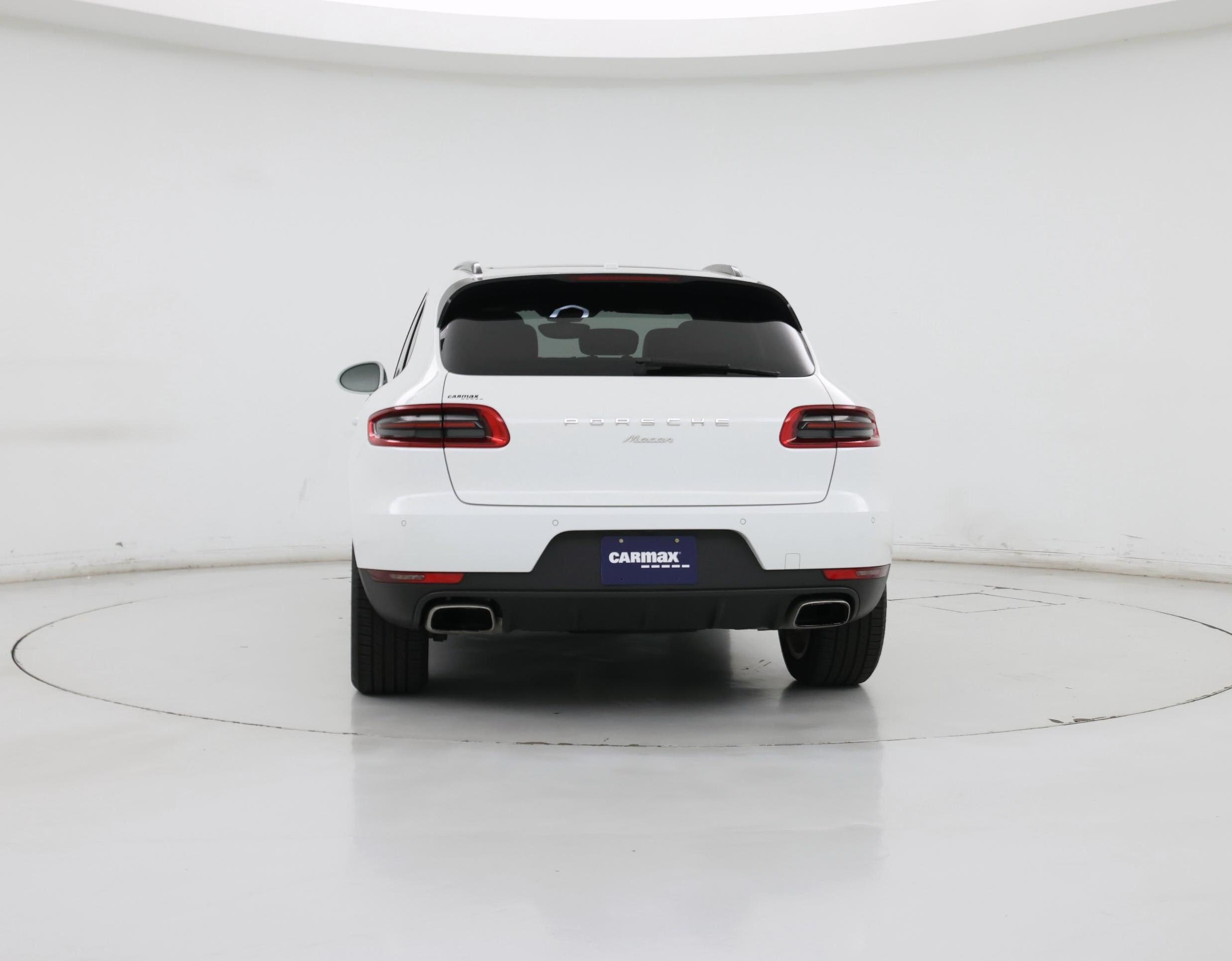 Thumbnail: 2017 Porsche Macan - 6