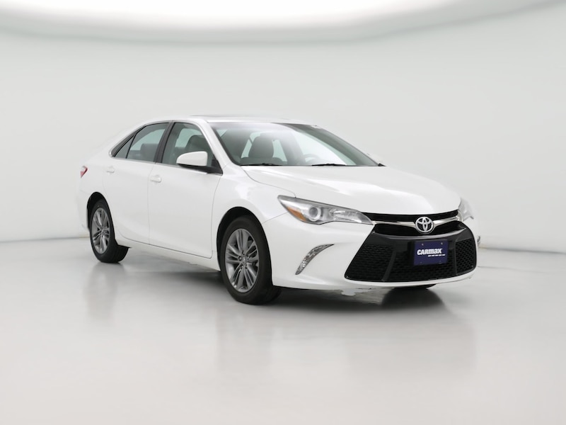 2017 Toyota Camry SE -
                  Springfield, MO
