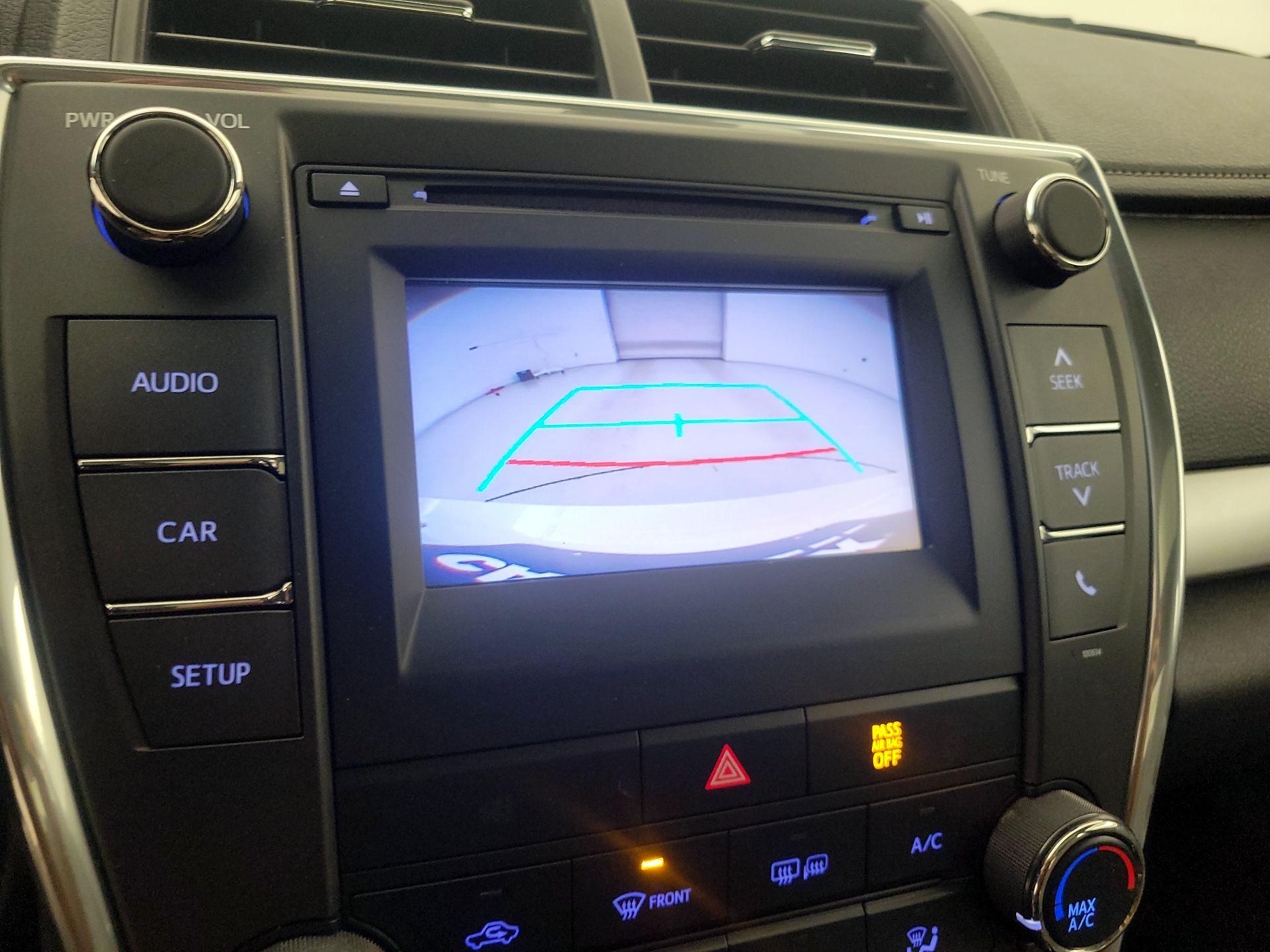 Thumbnail: 2017 Toyota Camry - 13