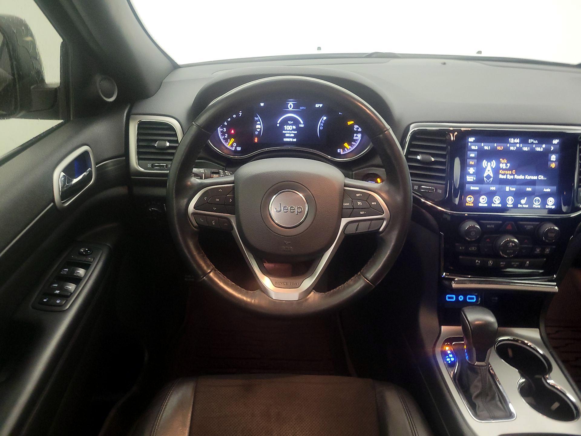 Thumbnail: 2020 Jeep Grand Cherokee - 10