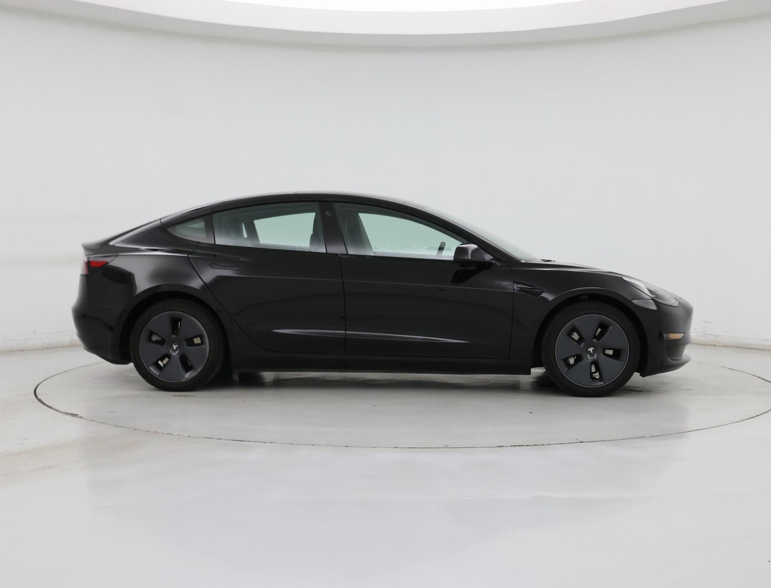Thumbnail: 2021 Tesla Model 3 - 7