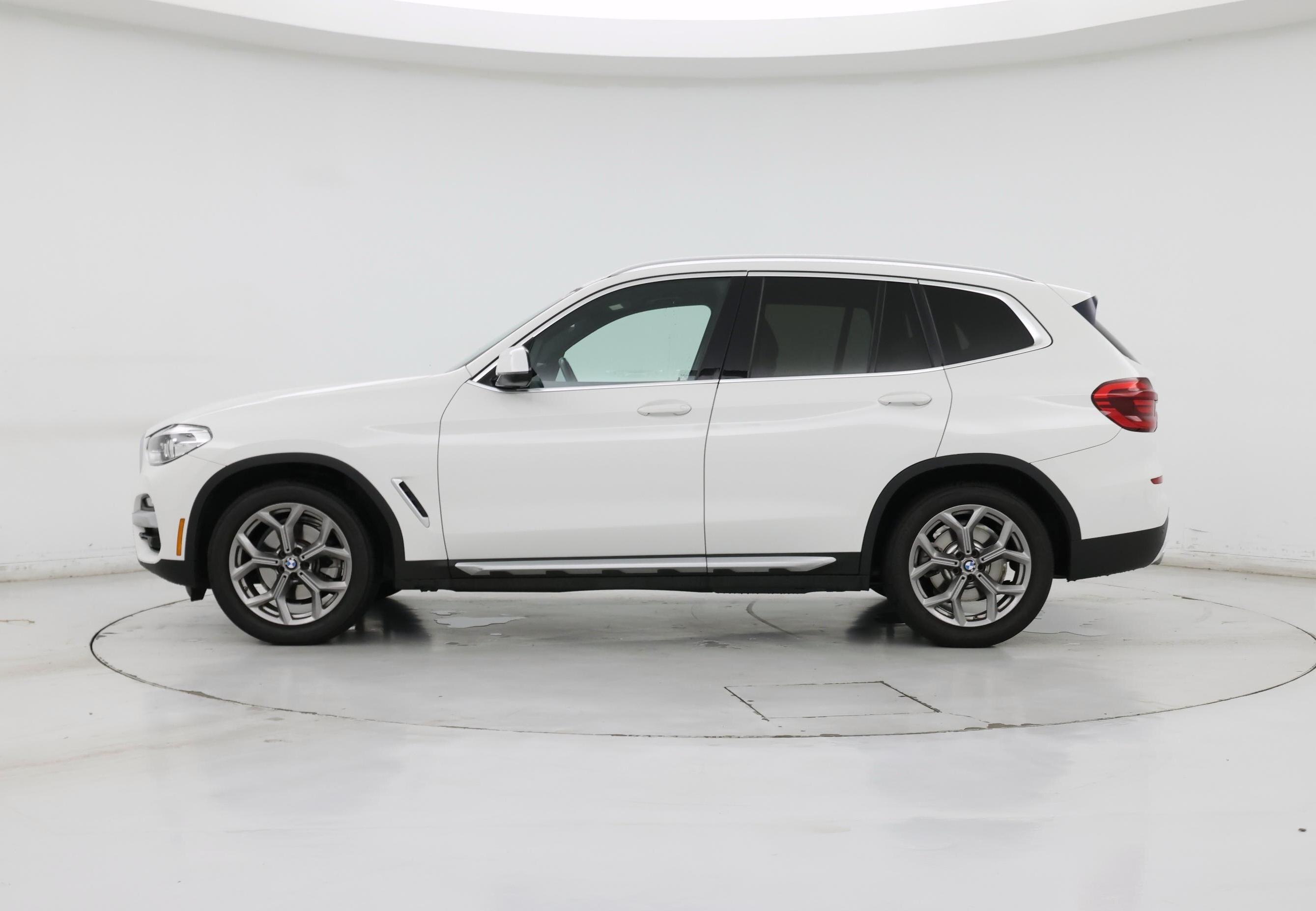 Thumbnail: 2021 BMW X3 - 3