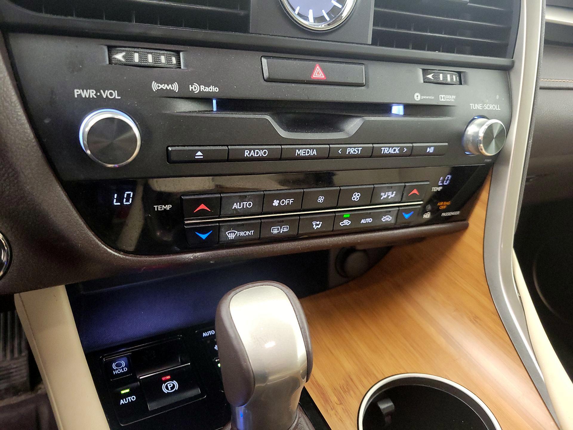 Thumbnail: 2016 Lexus RX - 17
