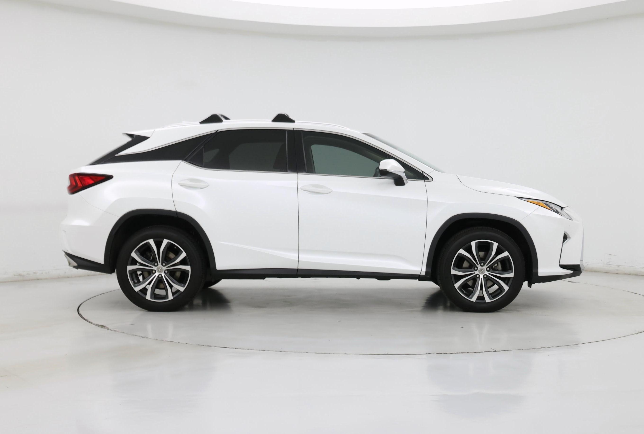 Thumbnail: 2016 Lexus RX - 7