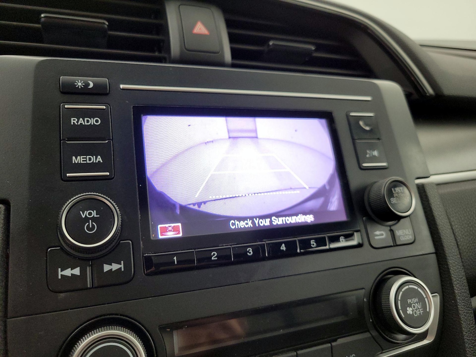 2018 Honda Civic LX-P - Photo 15