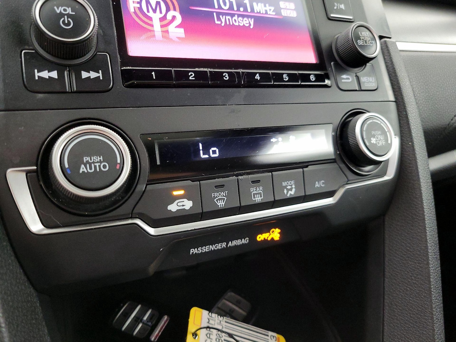 2018 Honda Civic LX-P - Photo 17