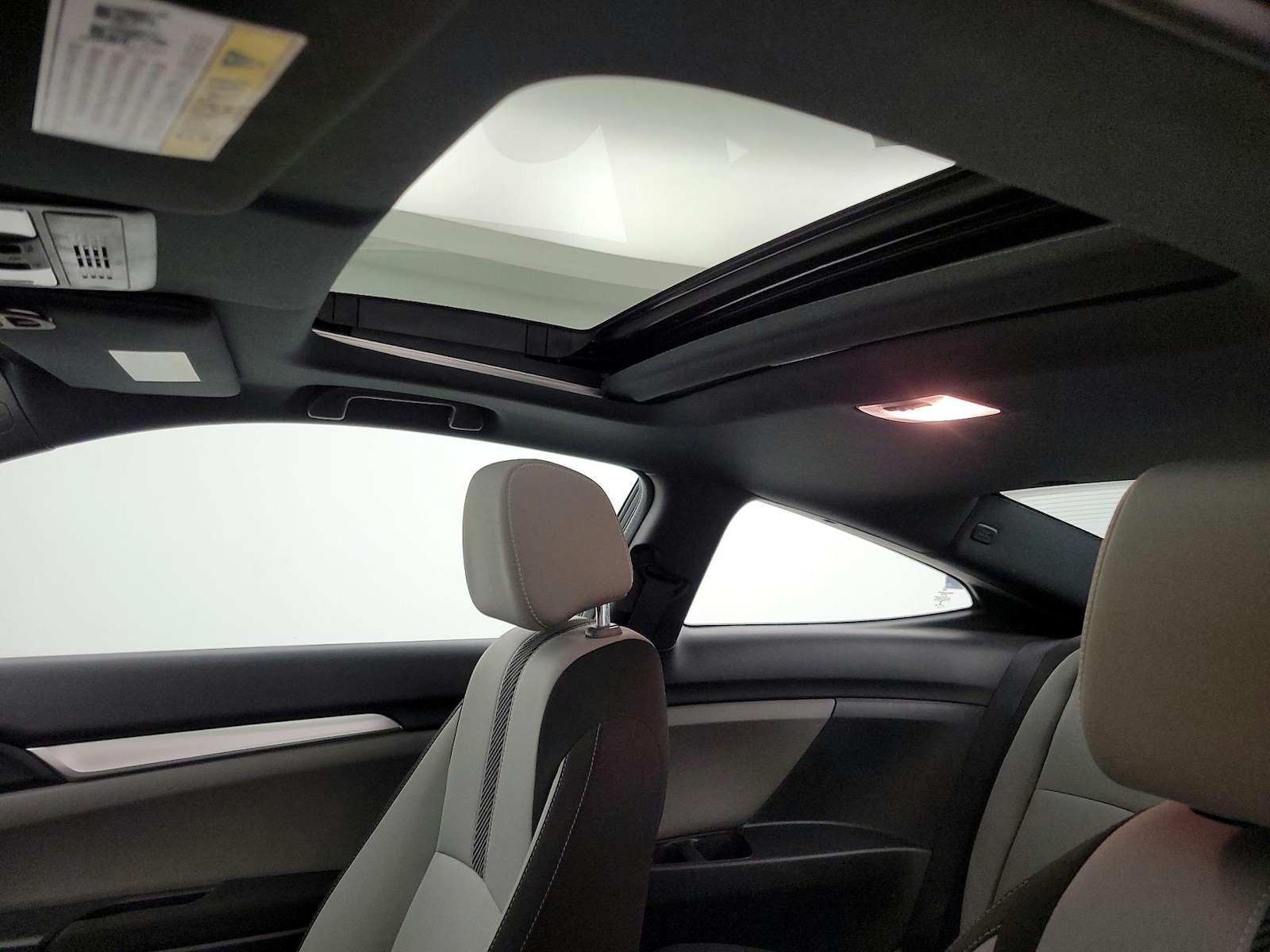 2018 Honda Civic LX-P - Photo 20