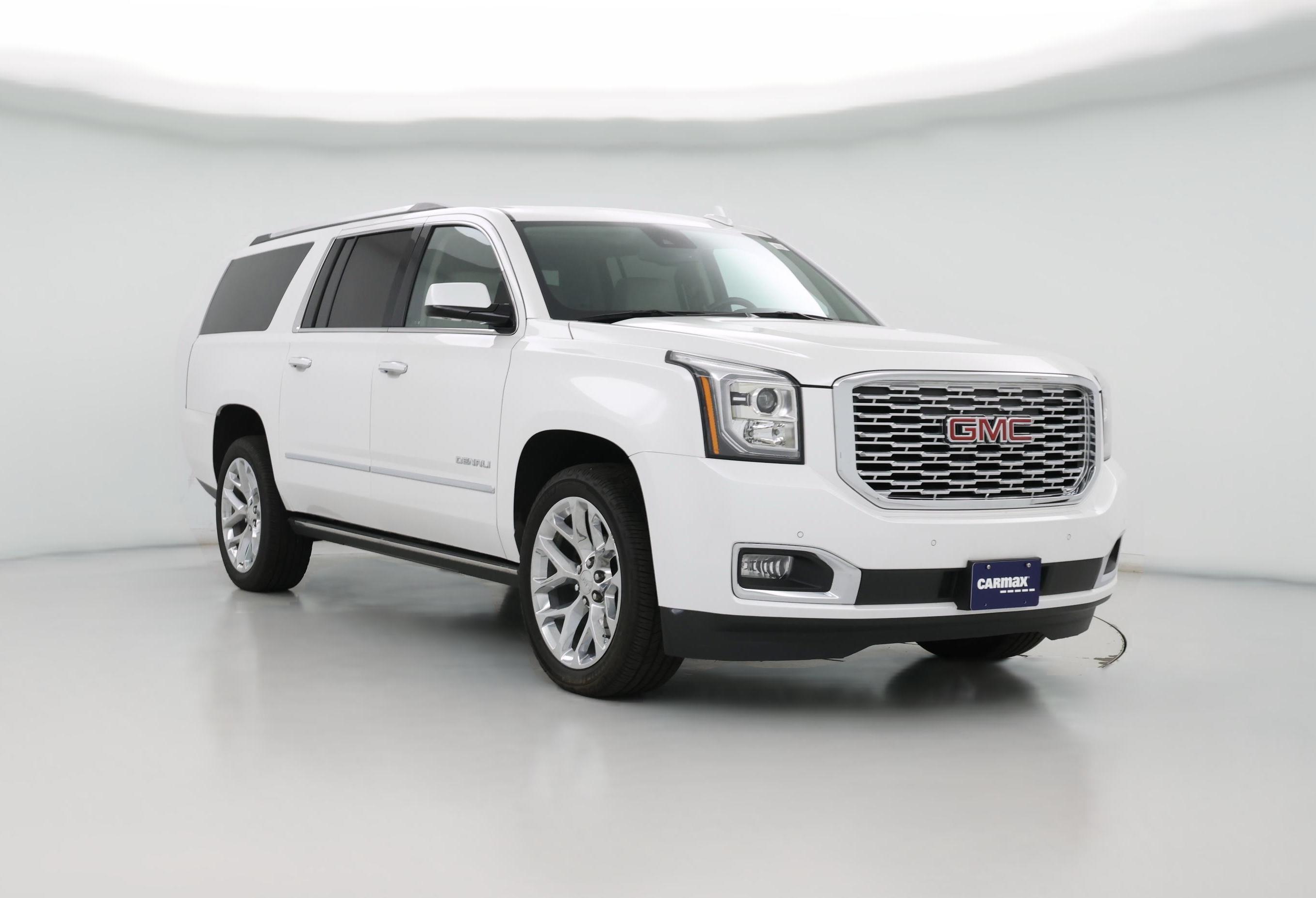 2020 GMC Yukon XL Denali - Photo 1