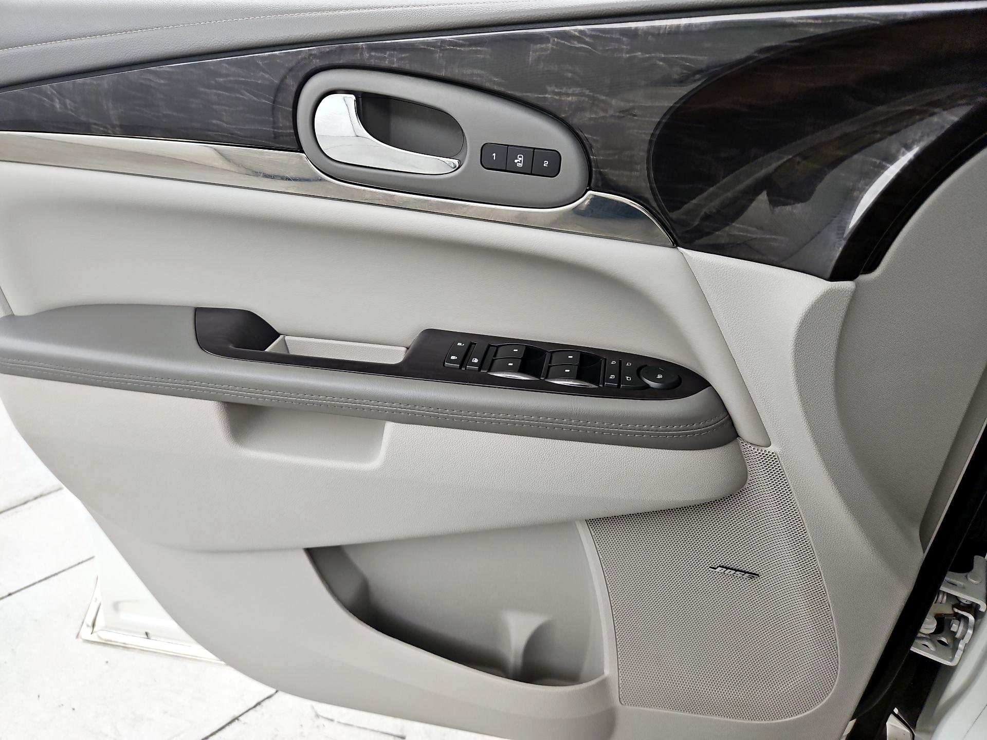 Thumbnail: 2015 Buick Enclave - 12