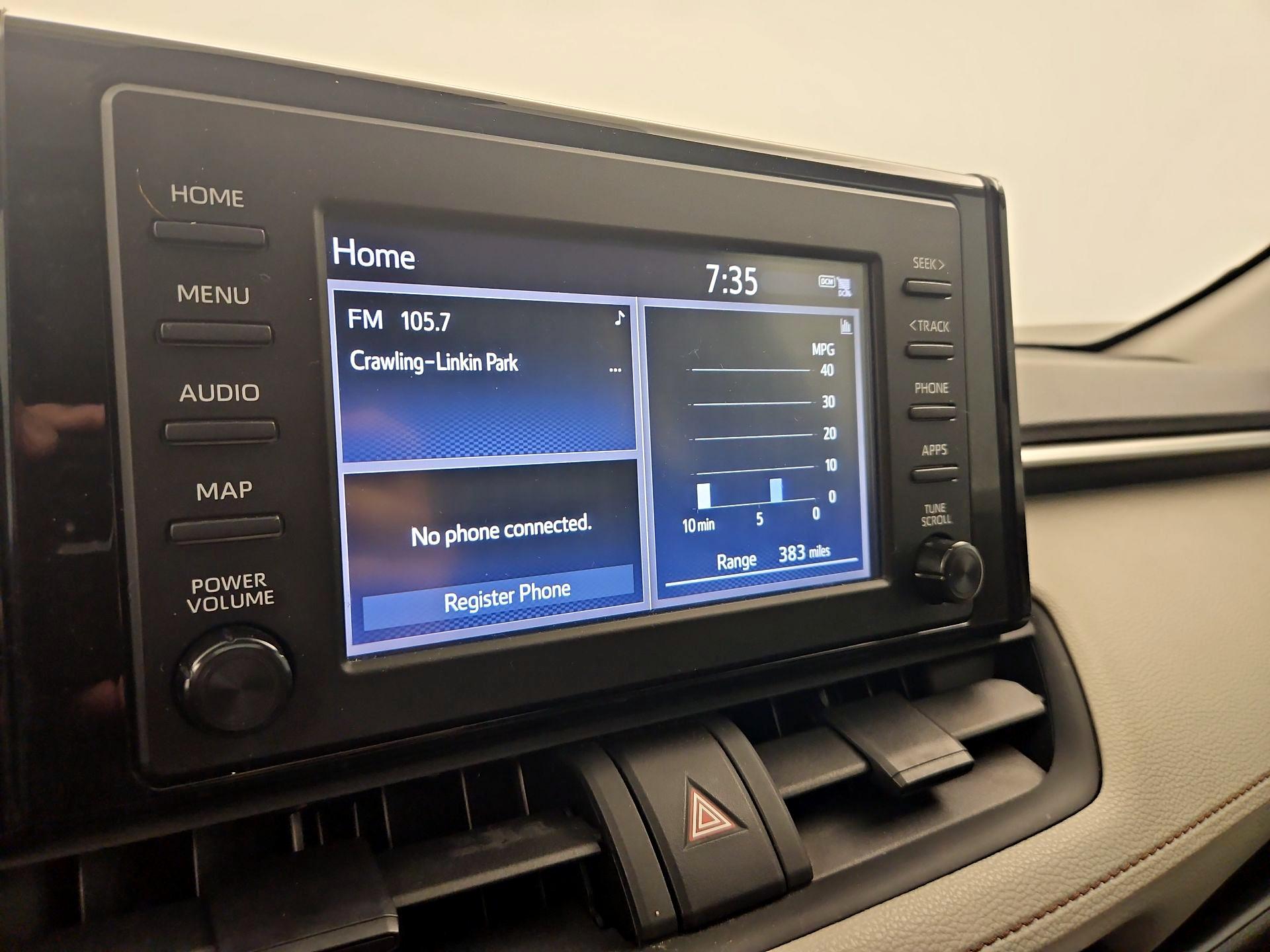 Thumbnail: 2019 Toyota RAV4 - 15