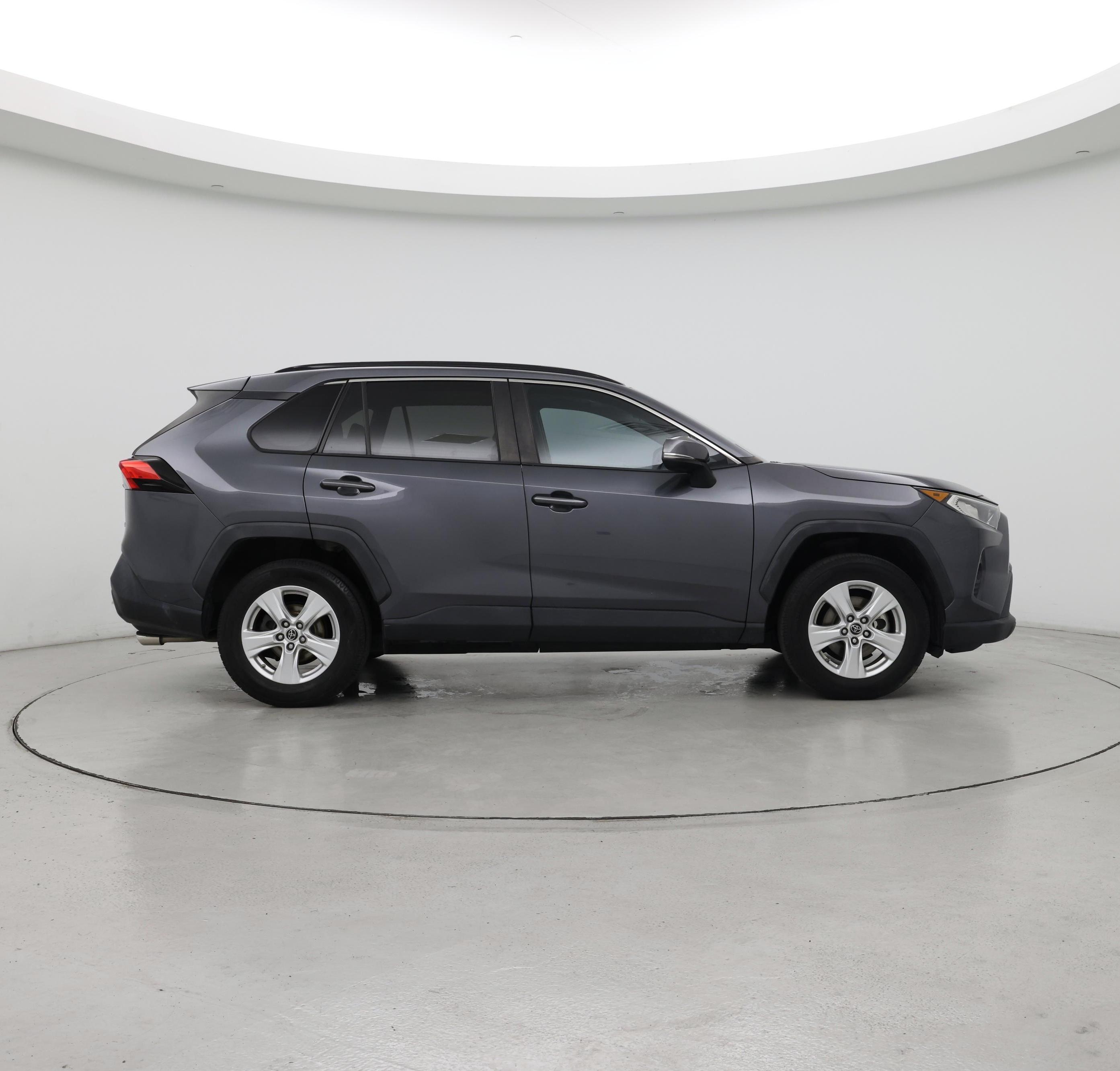 Thumbnail: 2019 Toyota RAV4 - 7