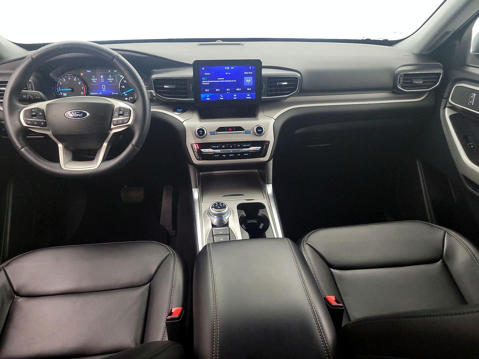 Thumbnail: 2023 Ford Explorer - 9