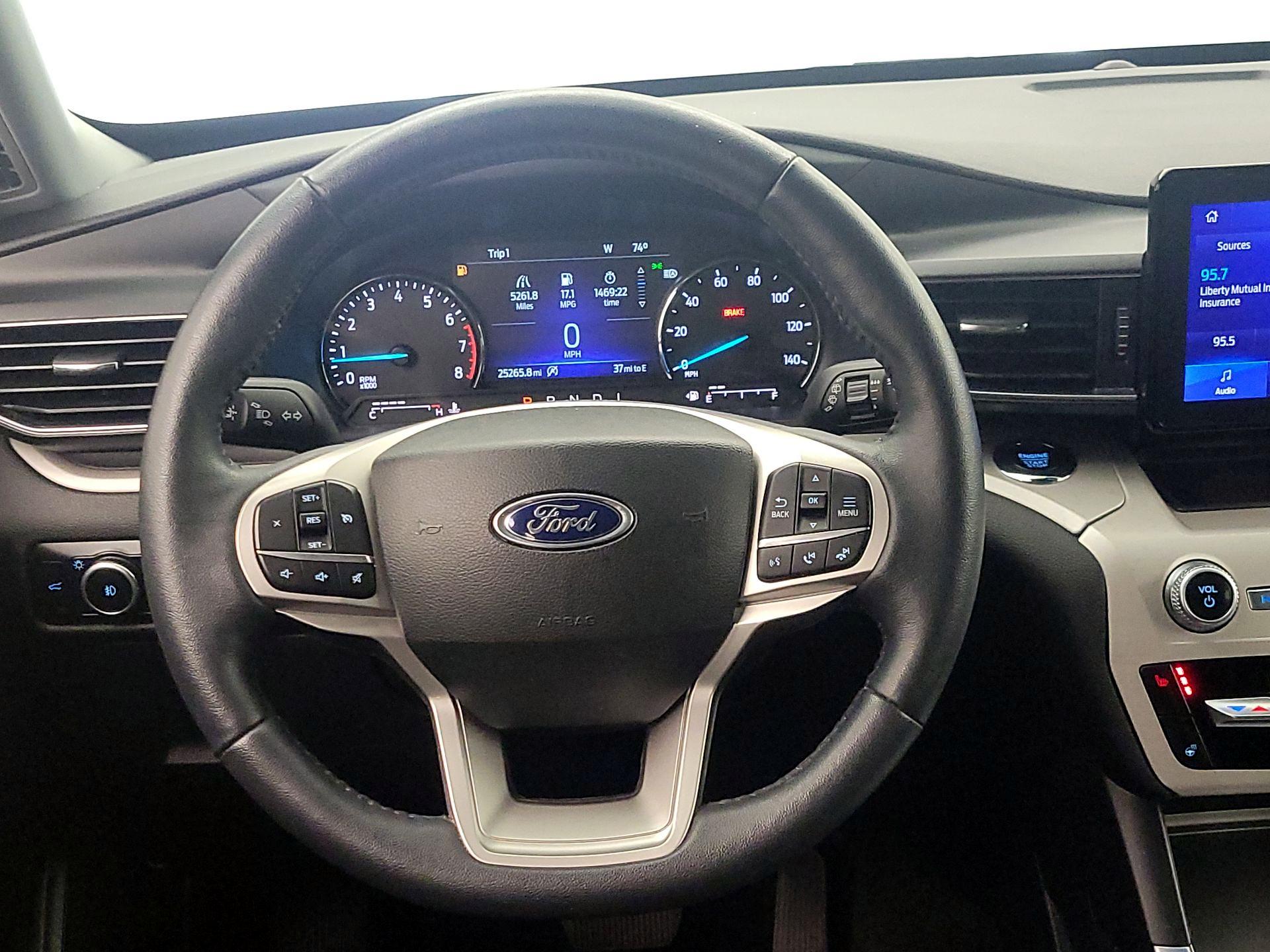 Thumbnail: 2023 Ford Explorer - 10