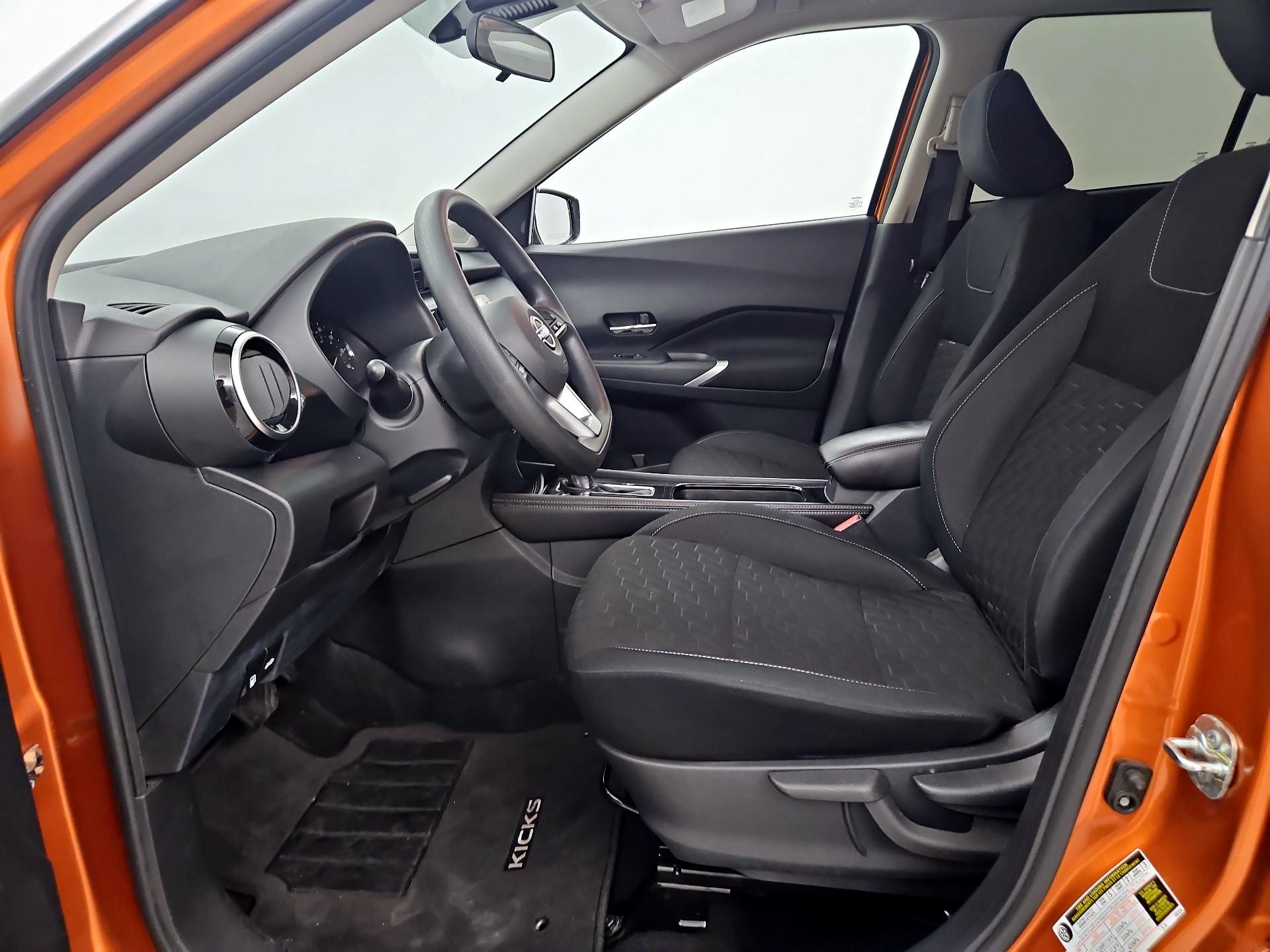 Thumbnail: 2023 Nissan Kicks - 11