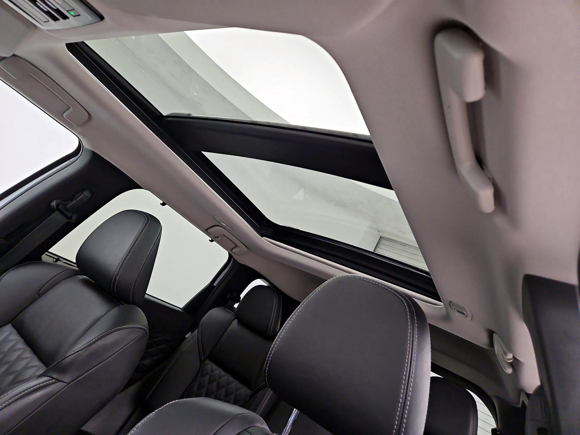 Thumbnail: 2024 Mitsubishi Outlander - 20