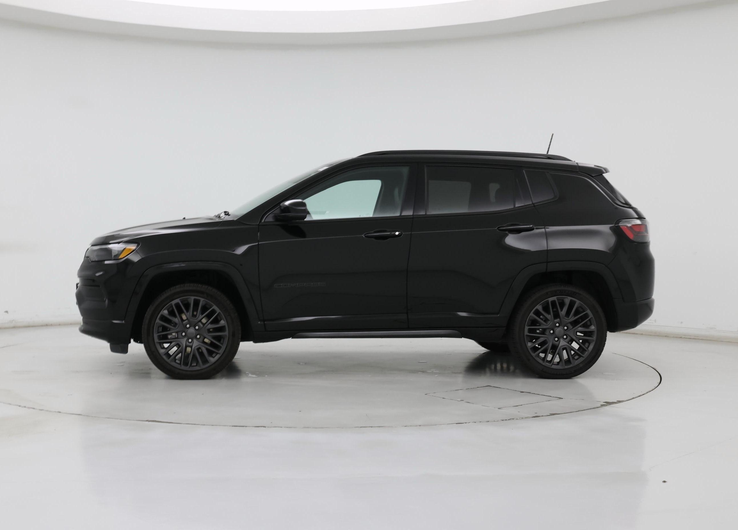 Thumbnail: 2022 Jeep Compass - 3
