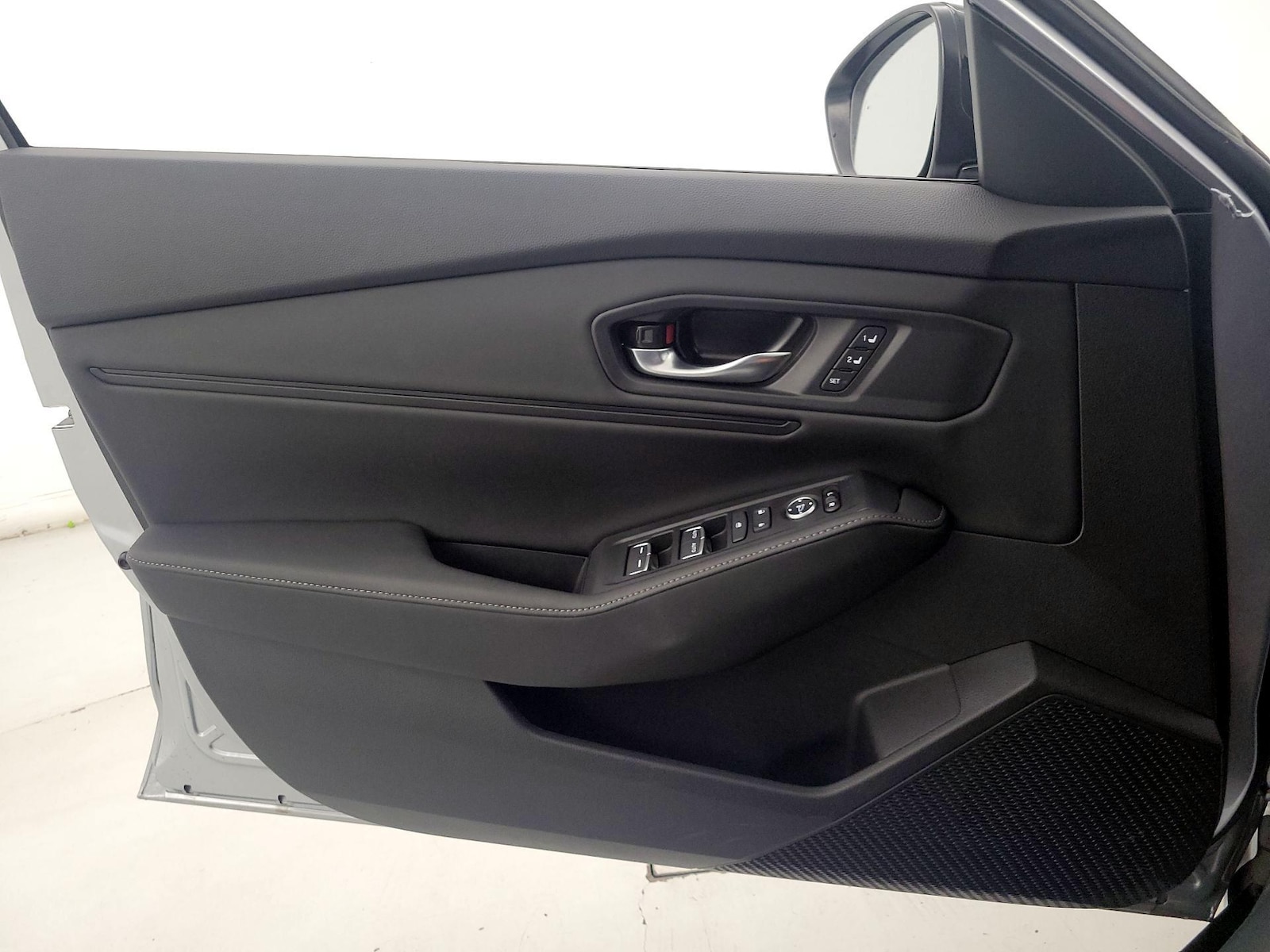 2025 Honda Accord Hybrid Sport-L - Photo 13