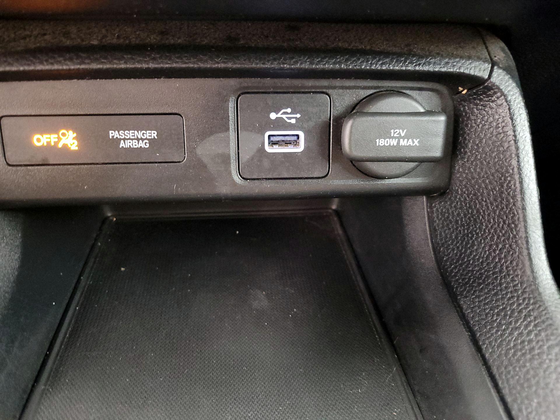 Thumbnail: 2024 Honda Civic - 18