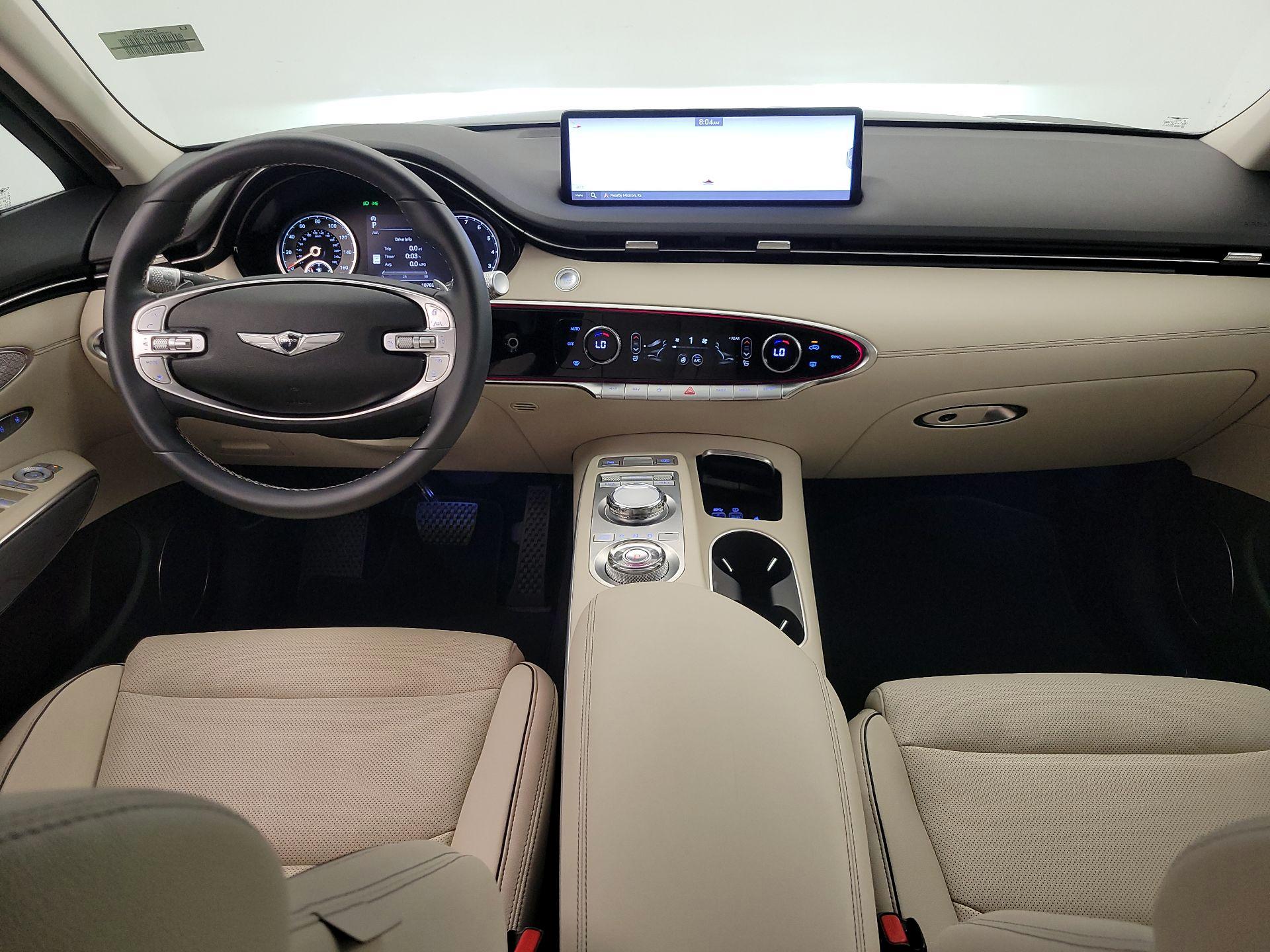 Thumbnail: 2025 Genesis GV70 - 9