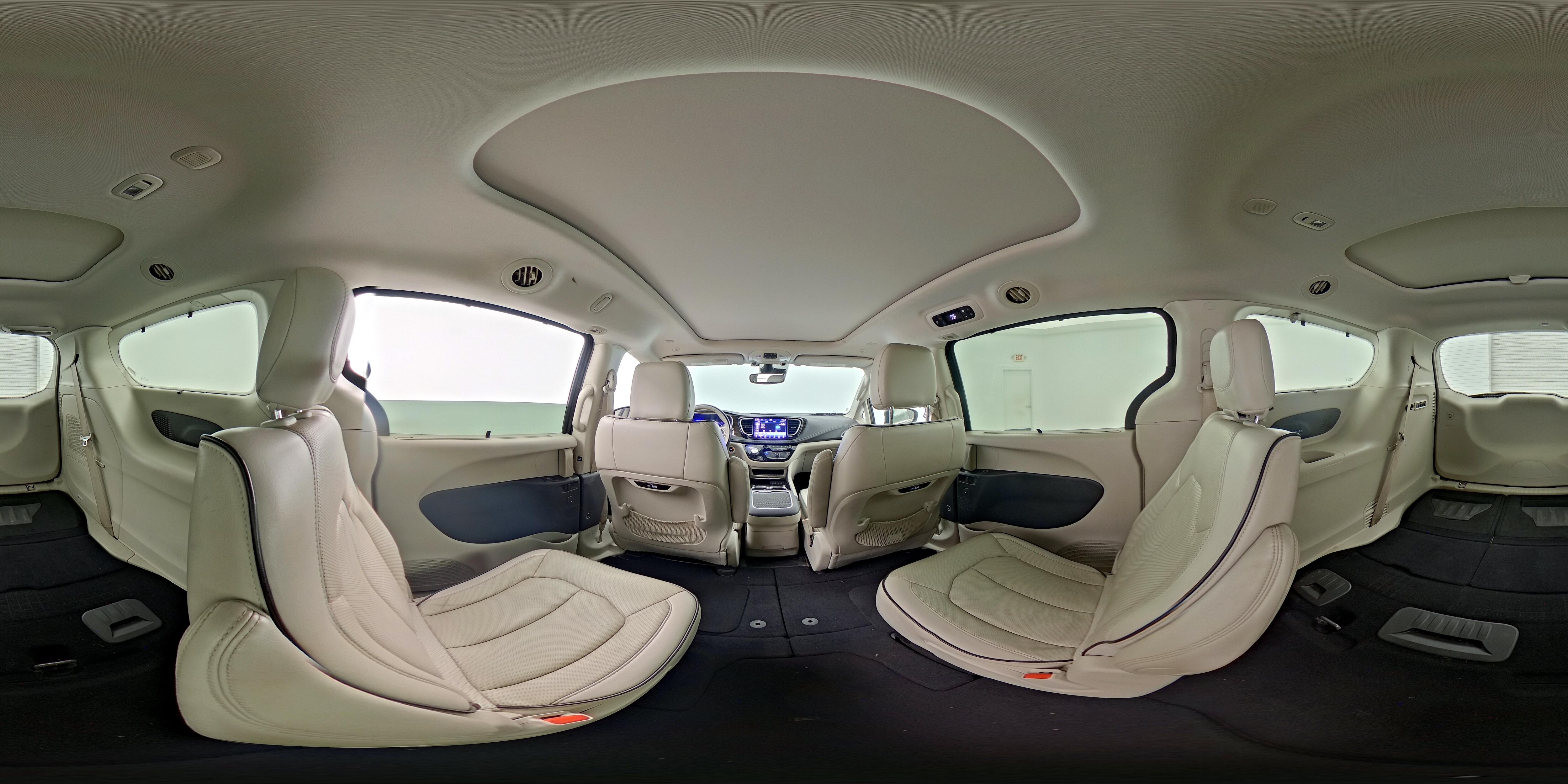 2021 Chrysler Pacifica Limited - Photo 27