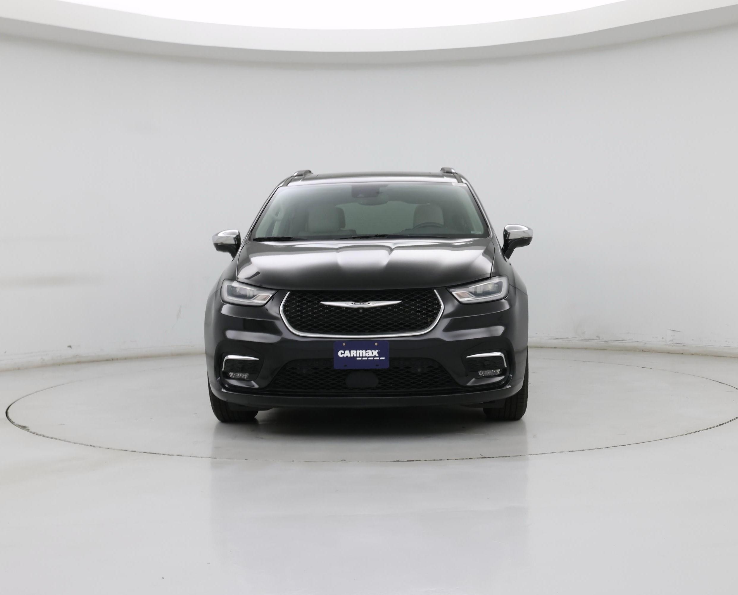Thumbnail: 2021 Chrysler Pacifica - 5
