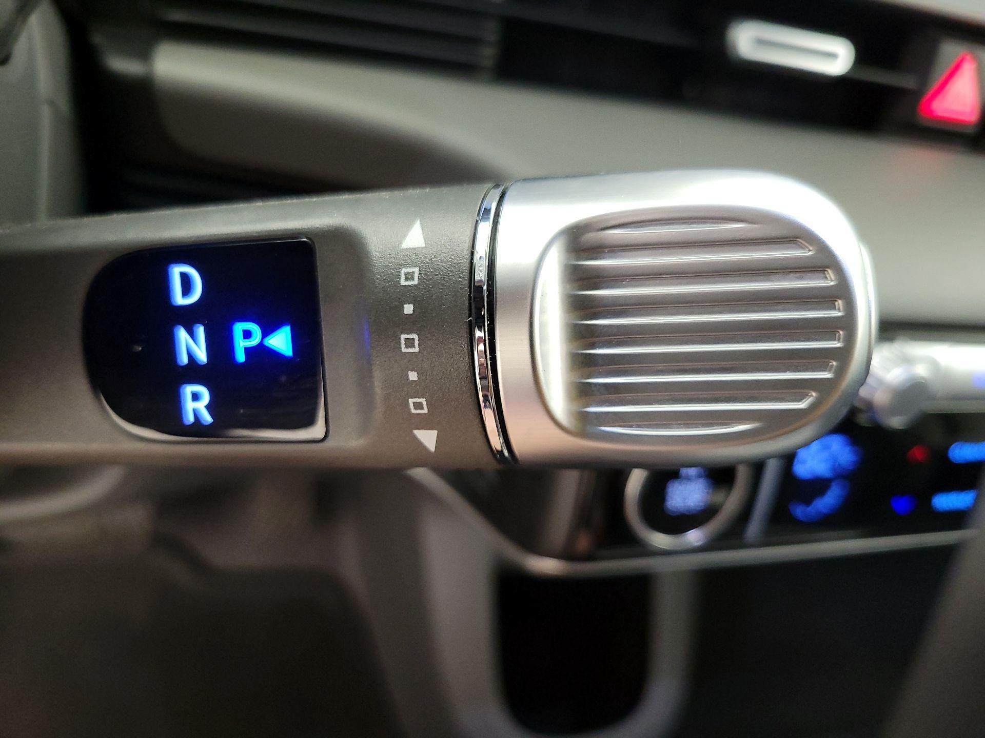 Thumbnail: 2024 Hyundai Ioniq 5 - 18