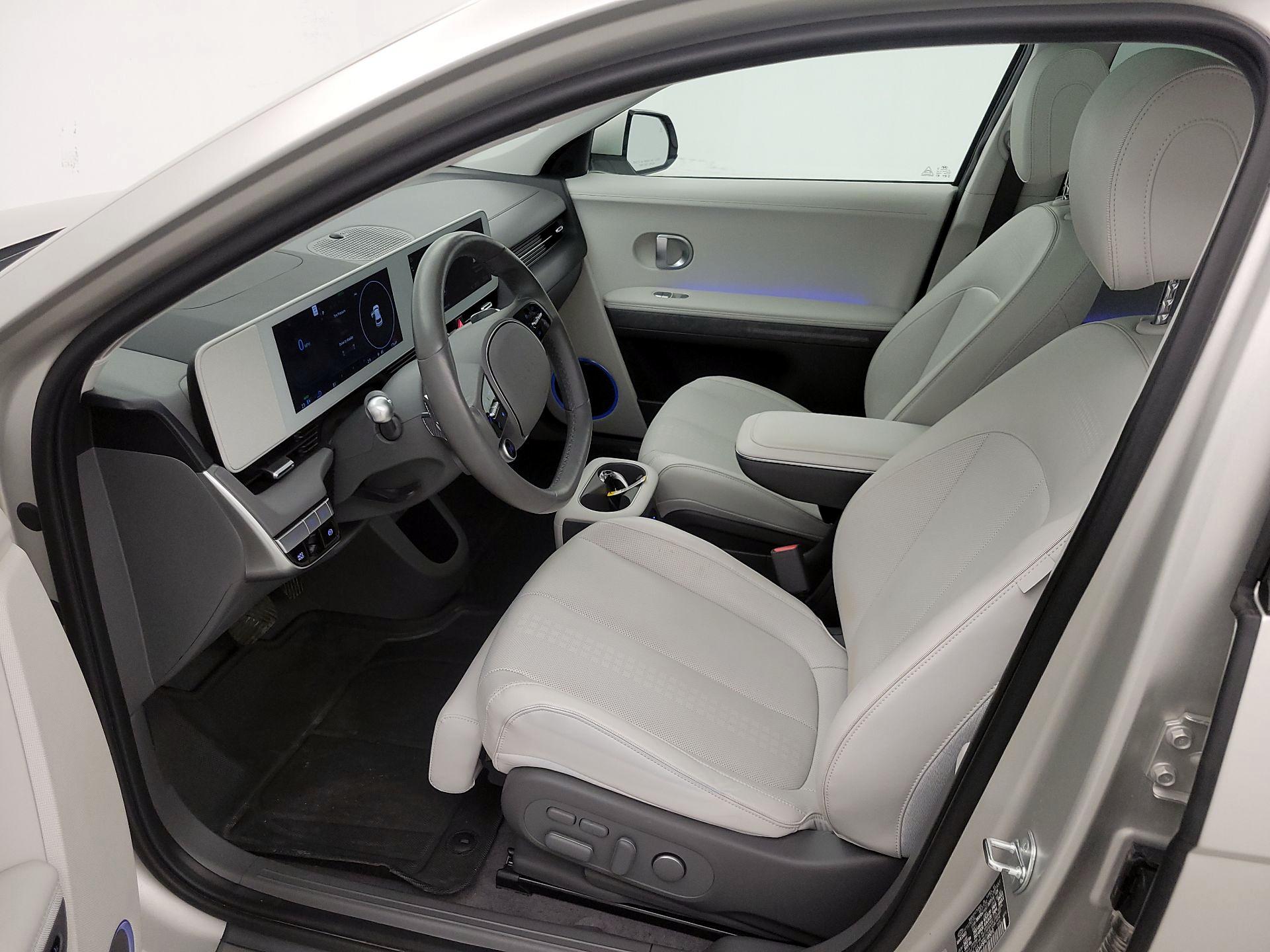 Thumbnail: 2023 Hyundai Ioniq 5 - 11