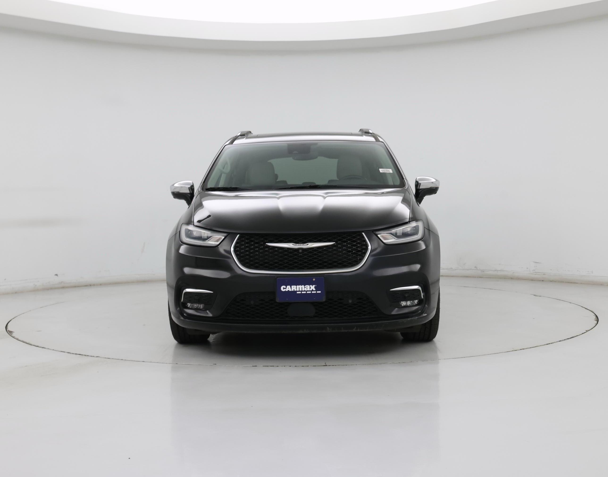 Thumbnail: 2021 Chrysler Pacifica - 5