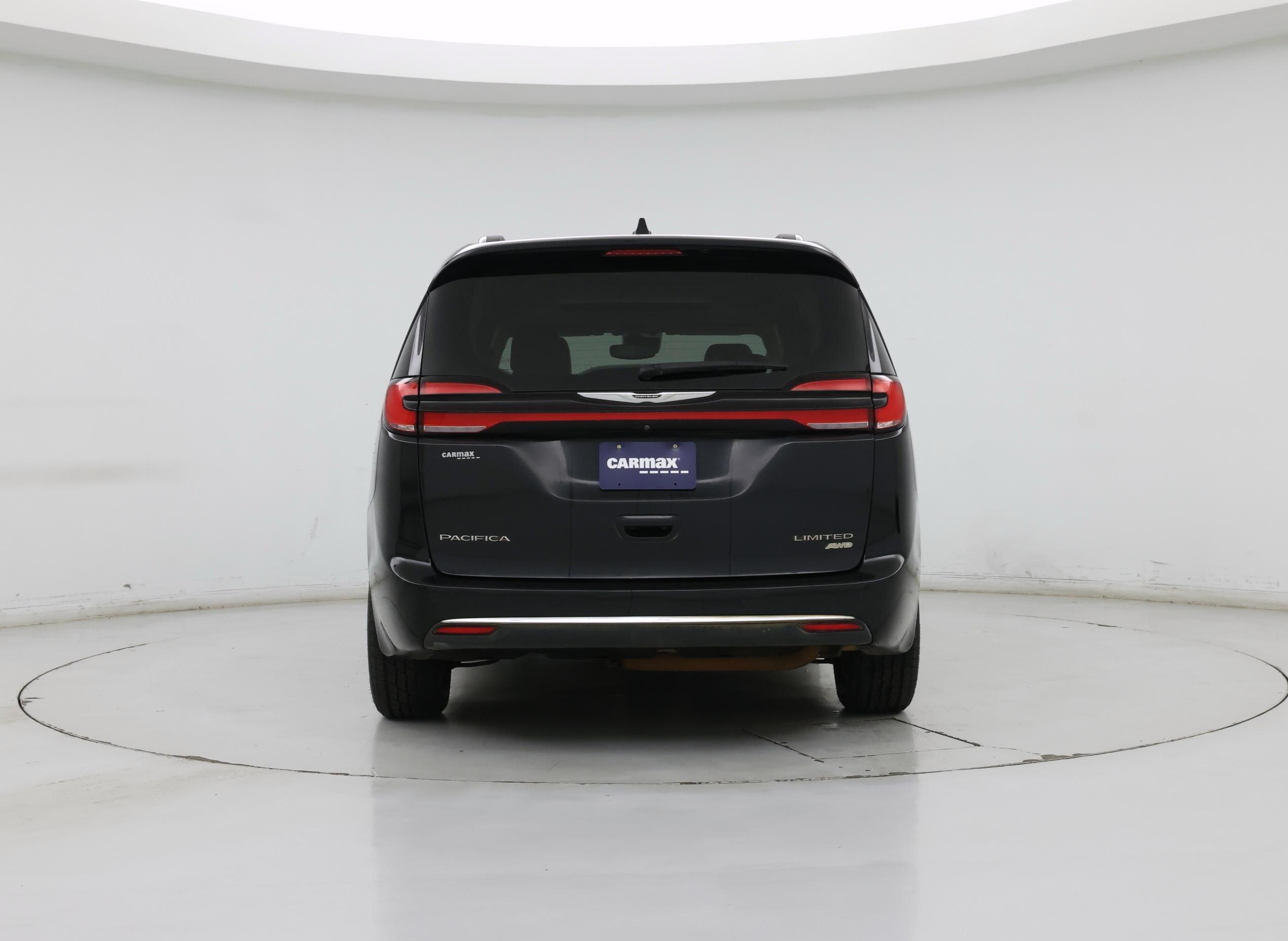 Thumbnail: 2021 Chrysler Pacifica - 6