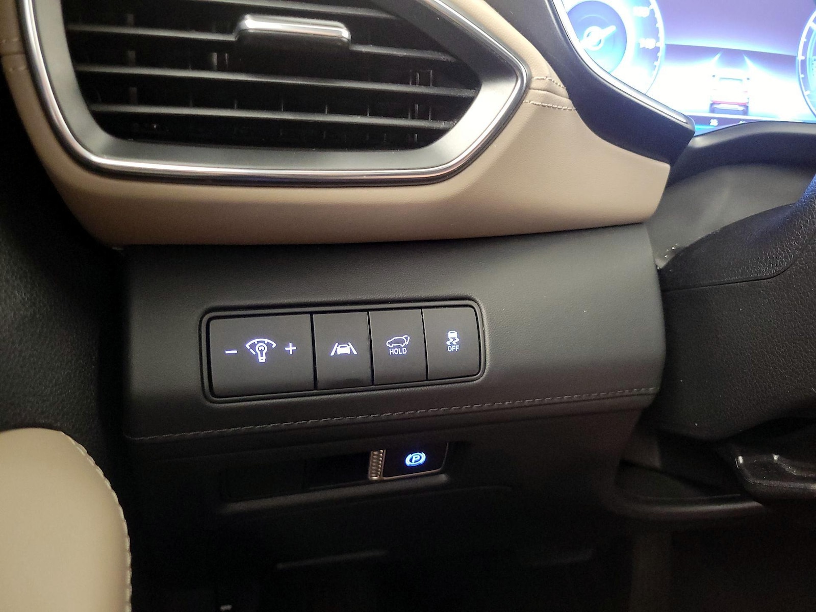 2023 Hyundai Santa Fe Limited HEV - Photo 14