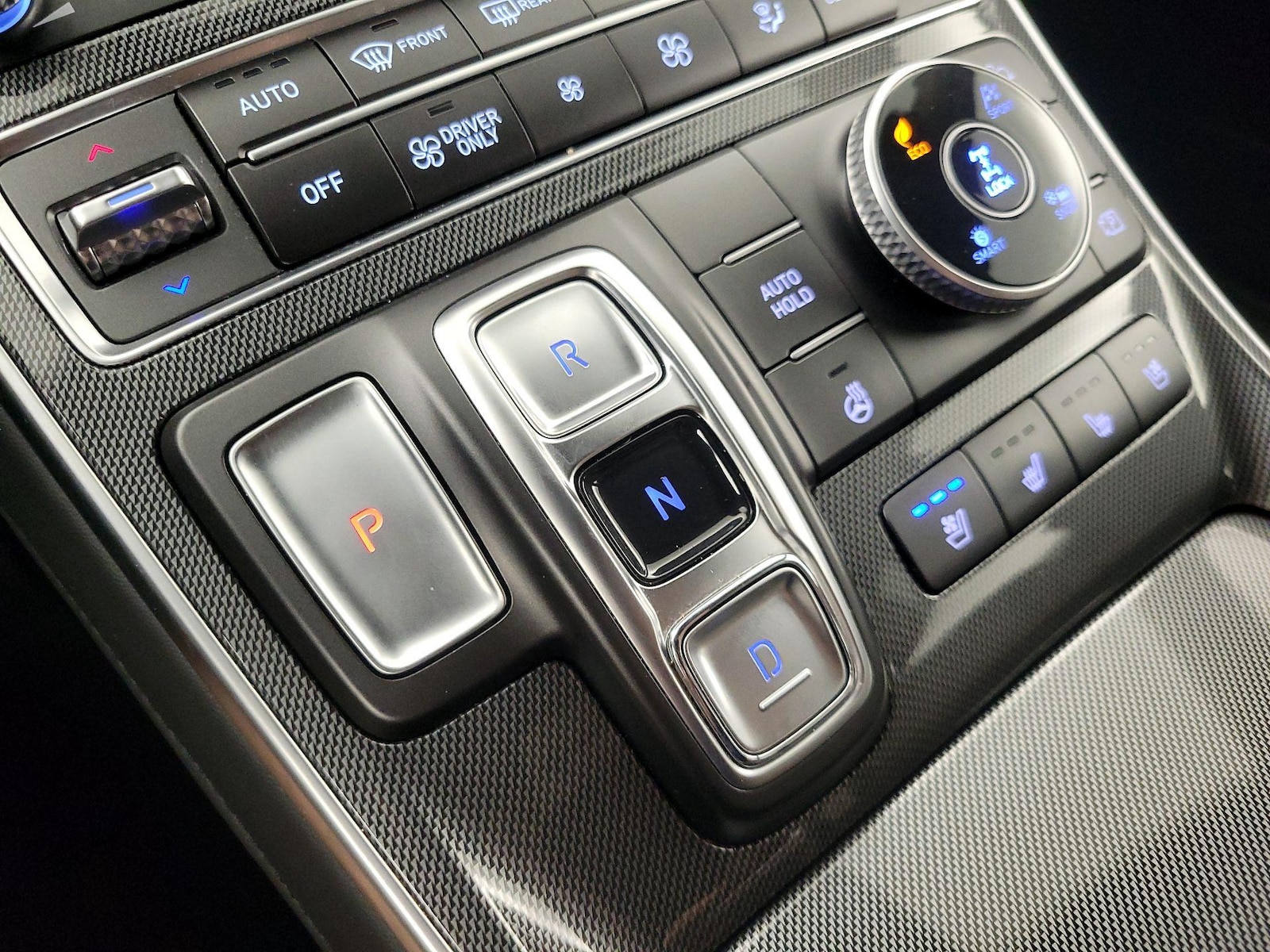 2023 Hyundai Santa Fe Limited HEV - Photo 19