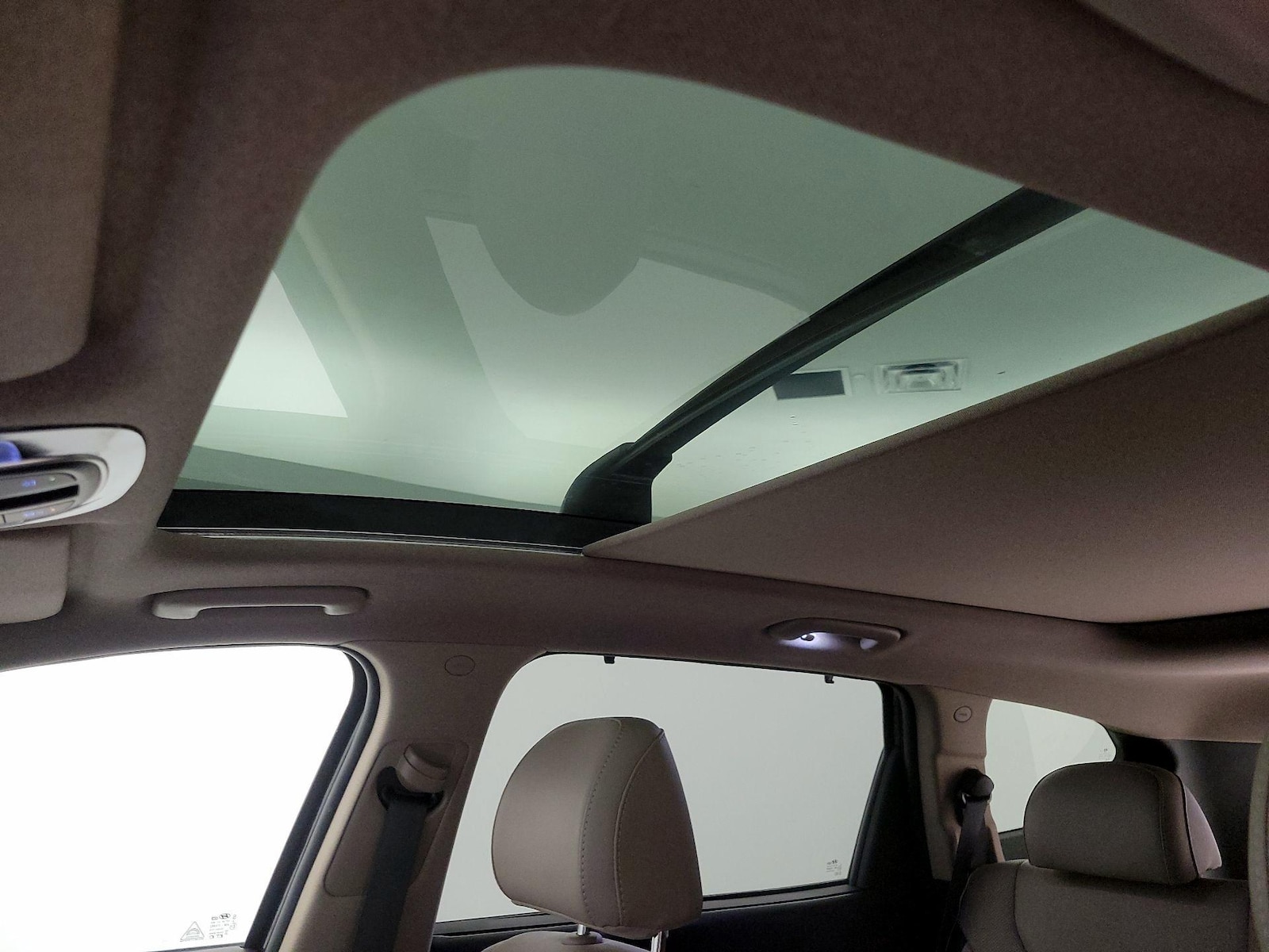 2023 Hyundai Santa Fe Limited HEV - Photo 21