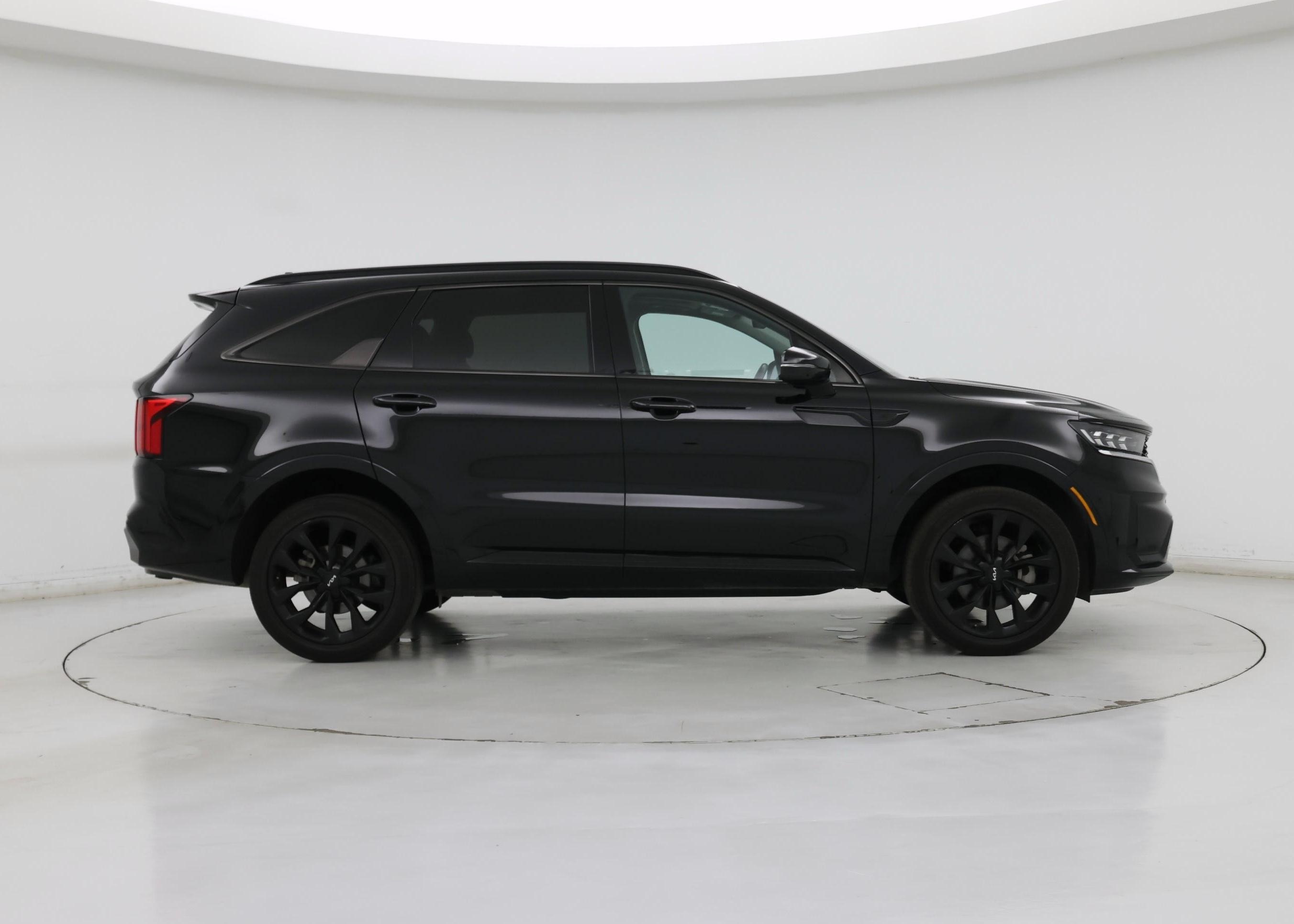 Thumbnail: 2023 Kia Sorento - 7