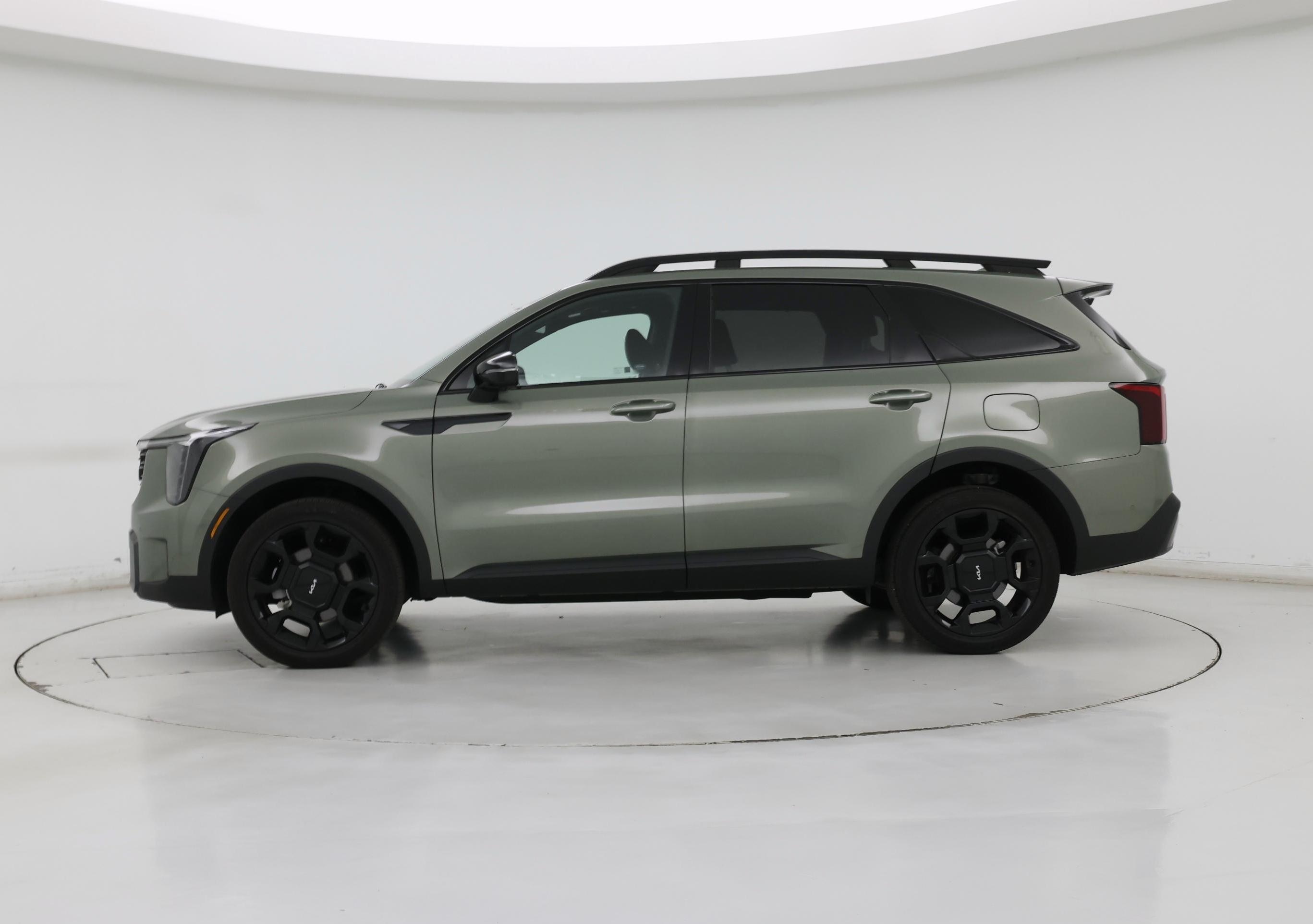 Thumbnail: 2024 Kia Sorento - 3