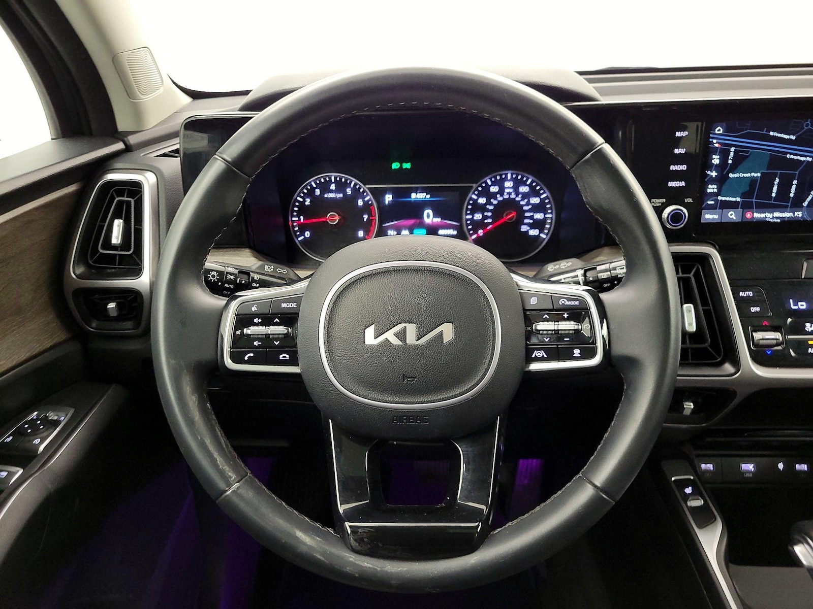 2023 Kia Sorento X-Line EX - Photo 11
