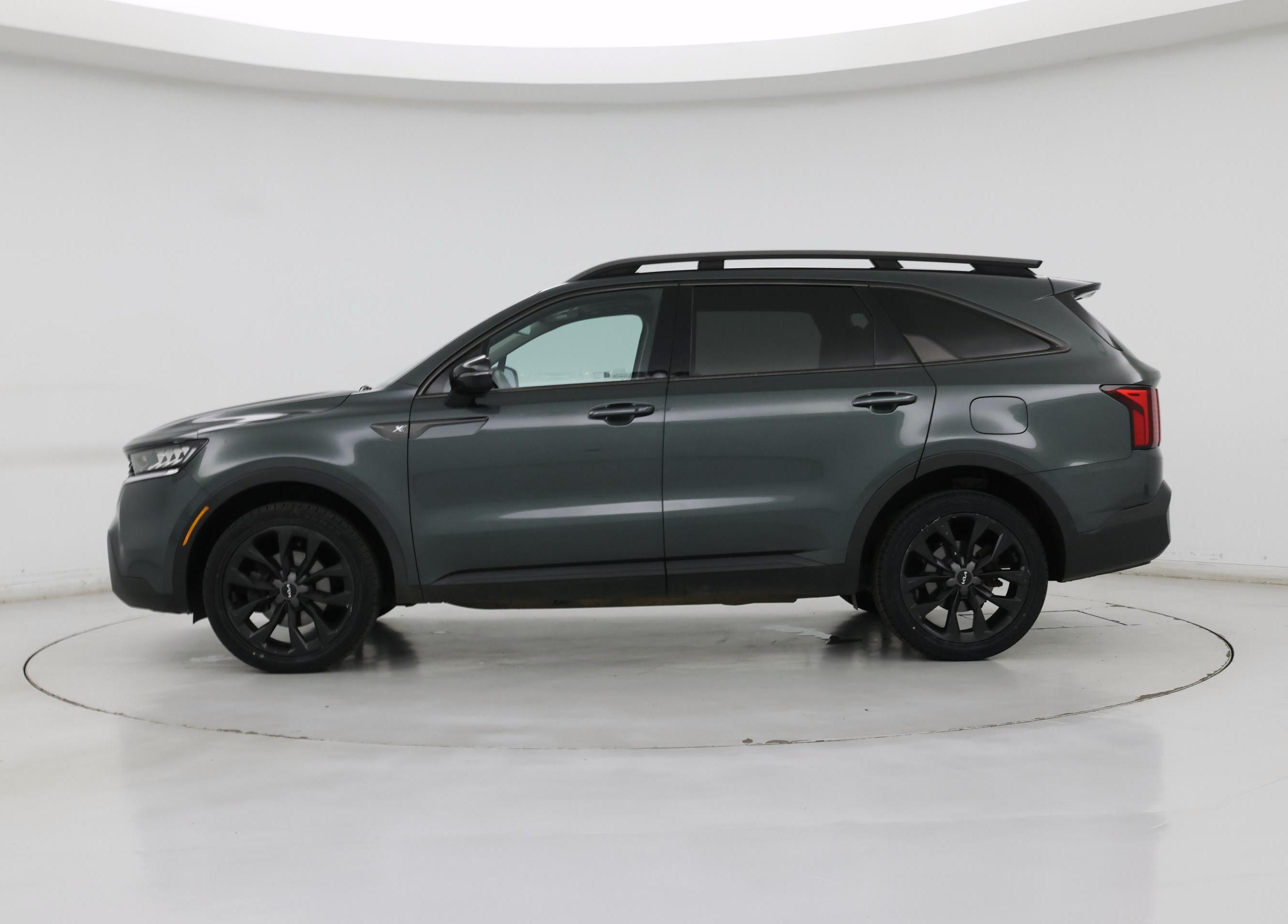 Thumbnail: 2023 Kia Sorento - 3