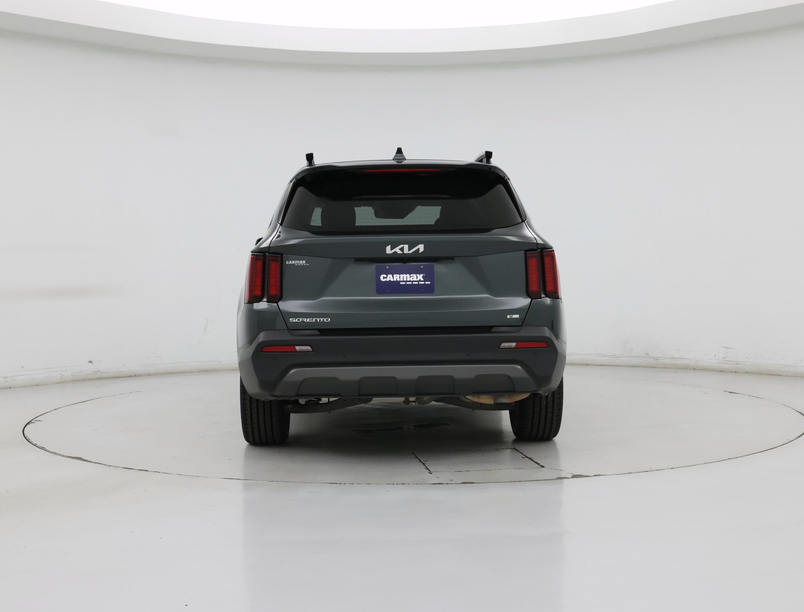 Thumbnail: 2023 Kia Sorento - 6